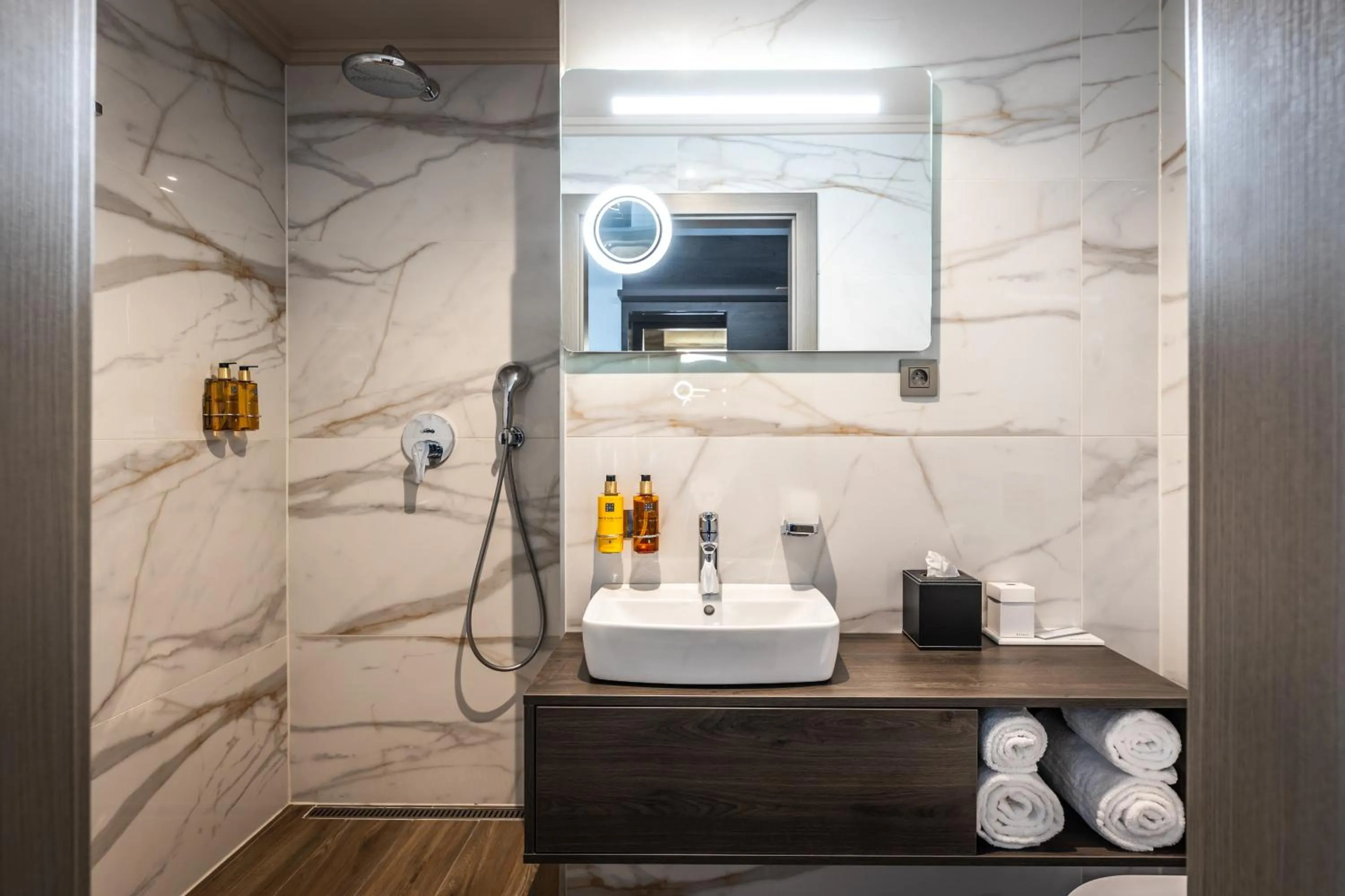 Bathroom in HOTEL EUROPA