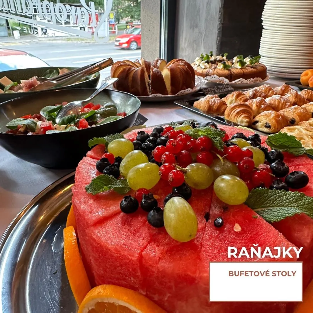 Food and drinks in HOTEL EUROPA