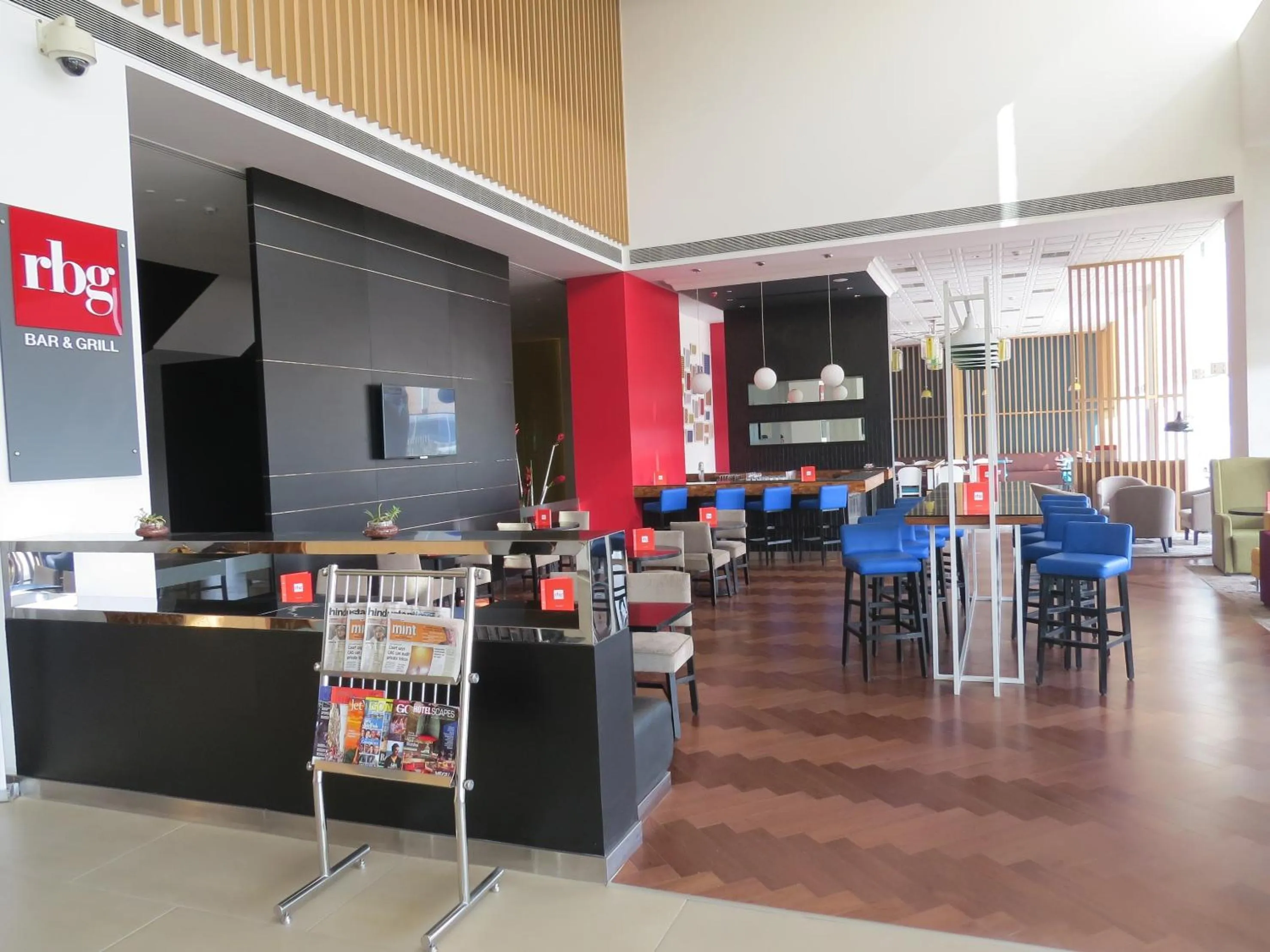 Restaurant/places to eat in Park Inn By Radisson Gurgaon Bilaspur