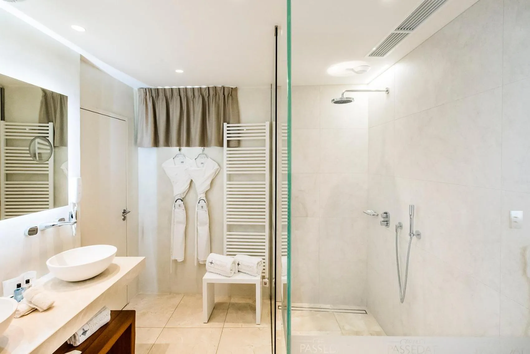 Bathroom in Le Petit Nice - Passedat