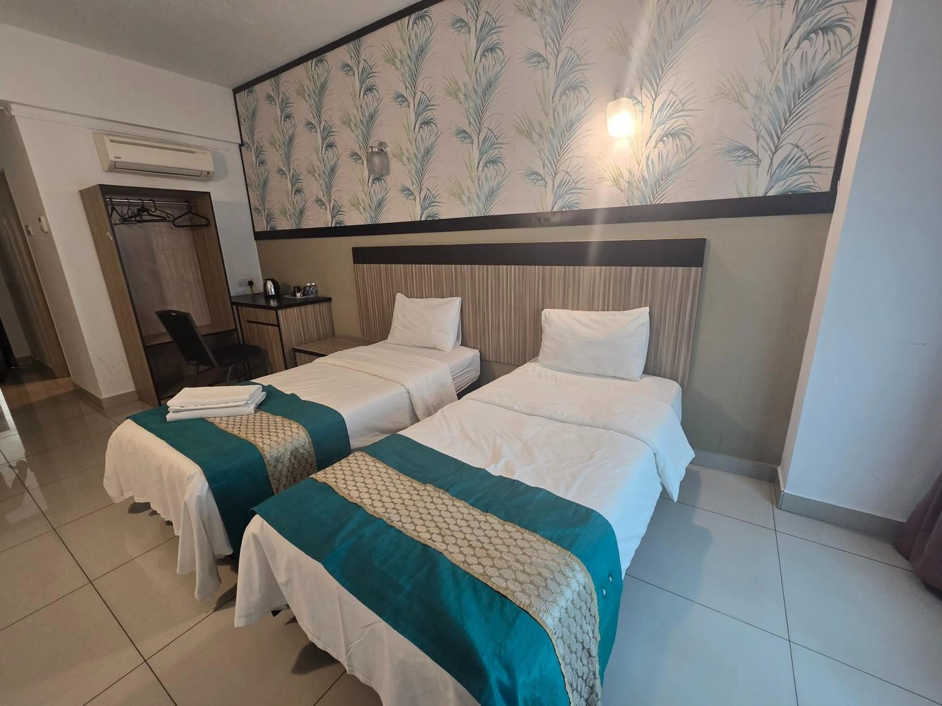 Bed in Aster+ Hotel Bukit Jalil