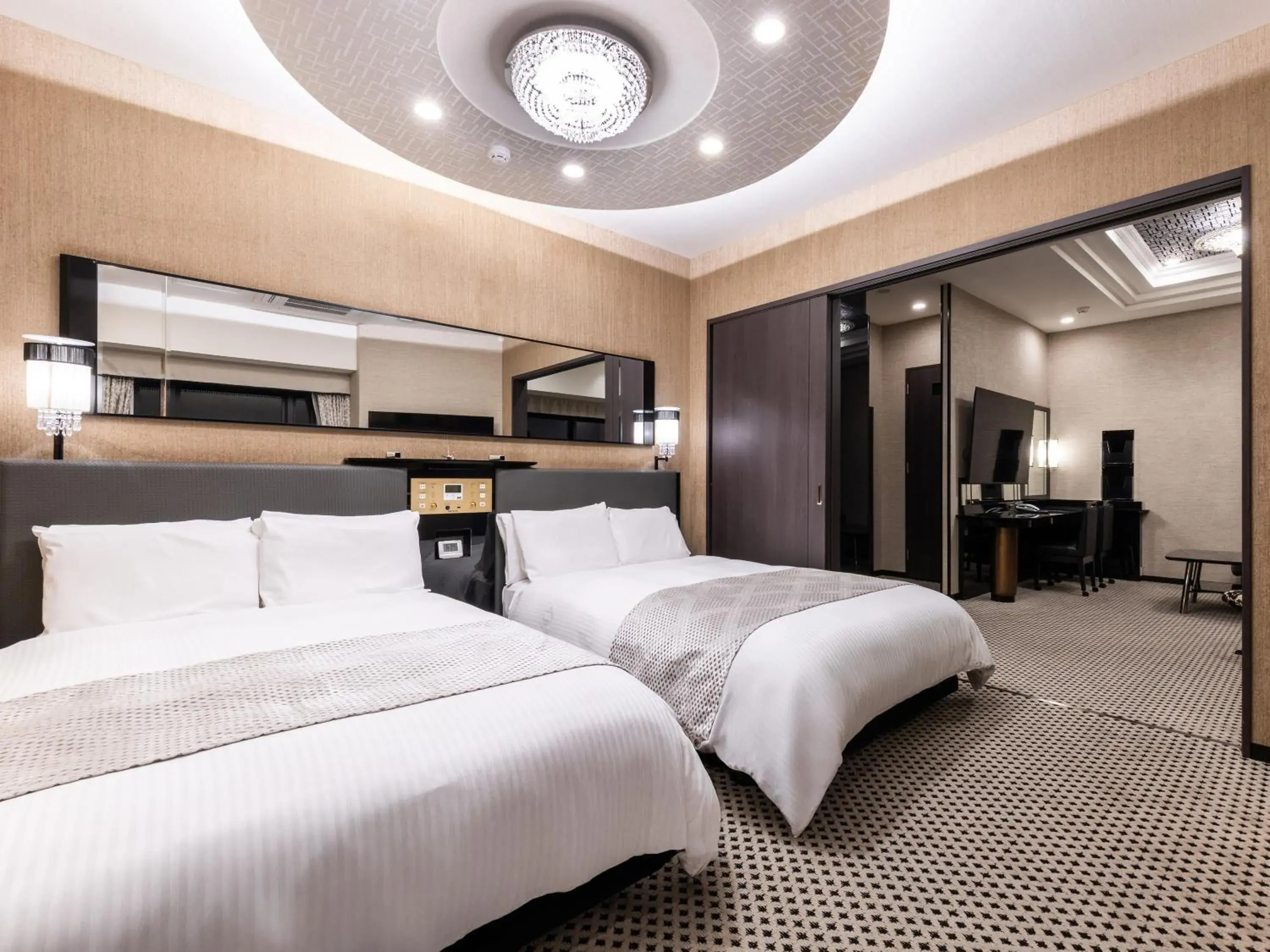 Suite Room - Non-Smoking - Top Floor in APA Hotel & Resort Osaka Umeda Eki Tower Suite Room - Non-Smoking - Top Floor in APA Hotel & Resort Osaka Umeda Eki Tower