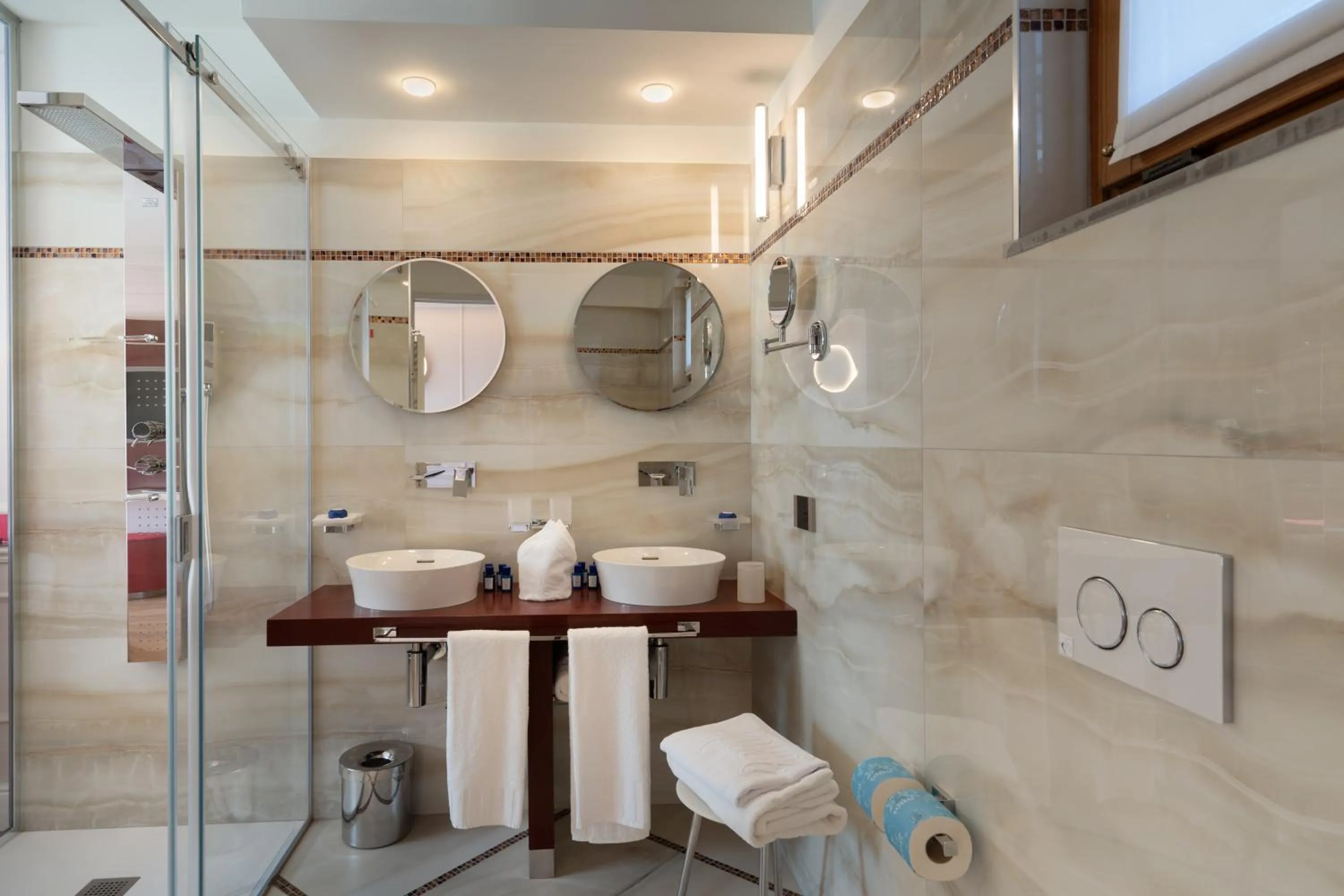 Shower in Golfo dei Poeti Relais & Spa