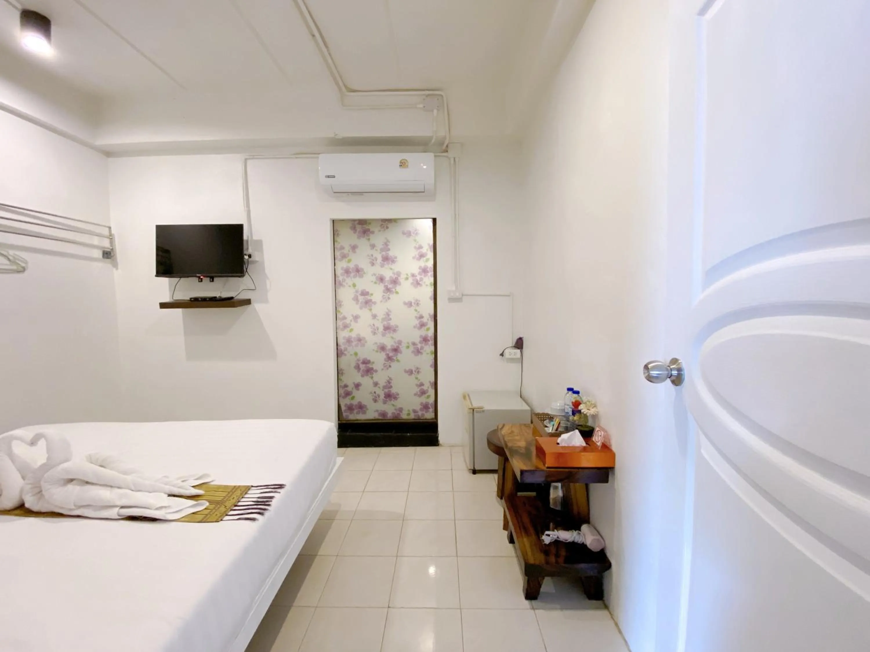 TV and multimedia, Bed in Remember at Phuket Town Hostel