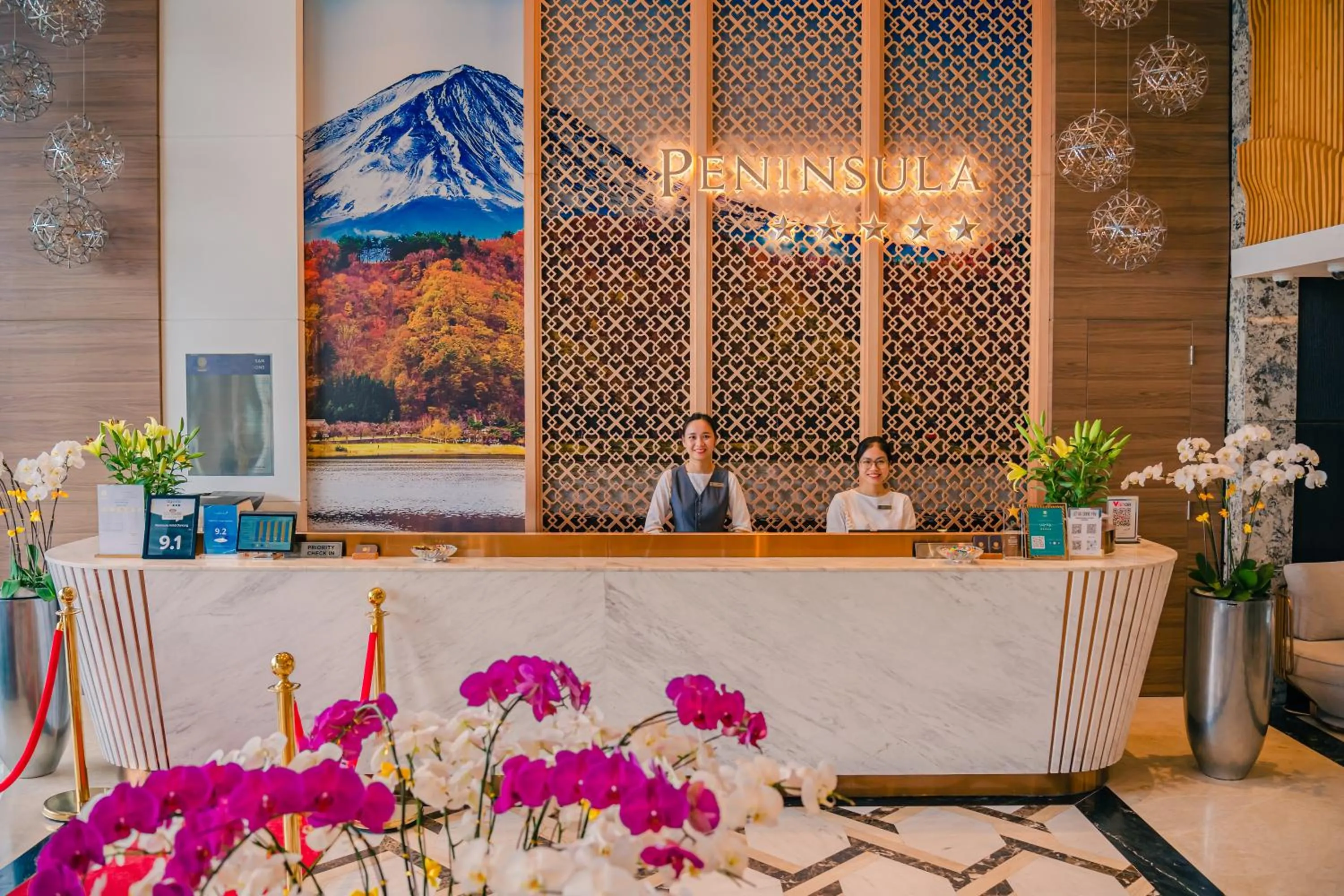 Lobby or reception in Peninsula Hotel Danang