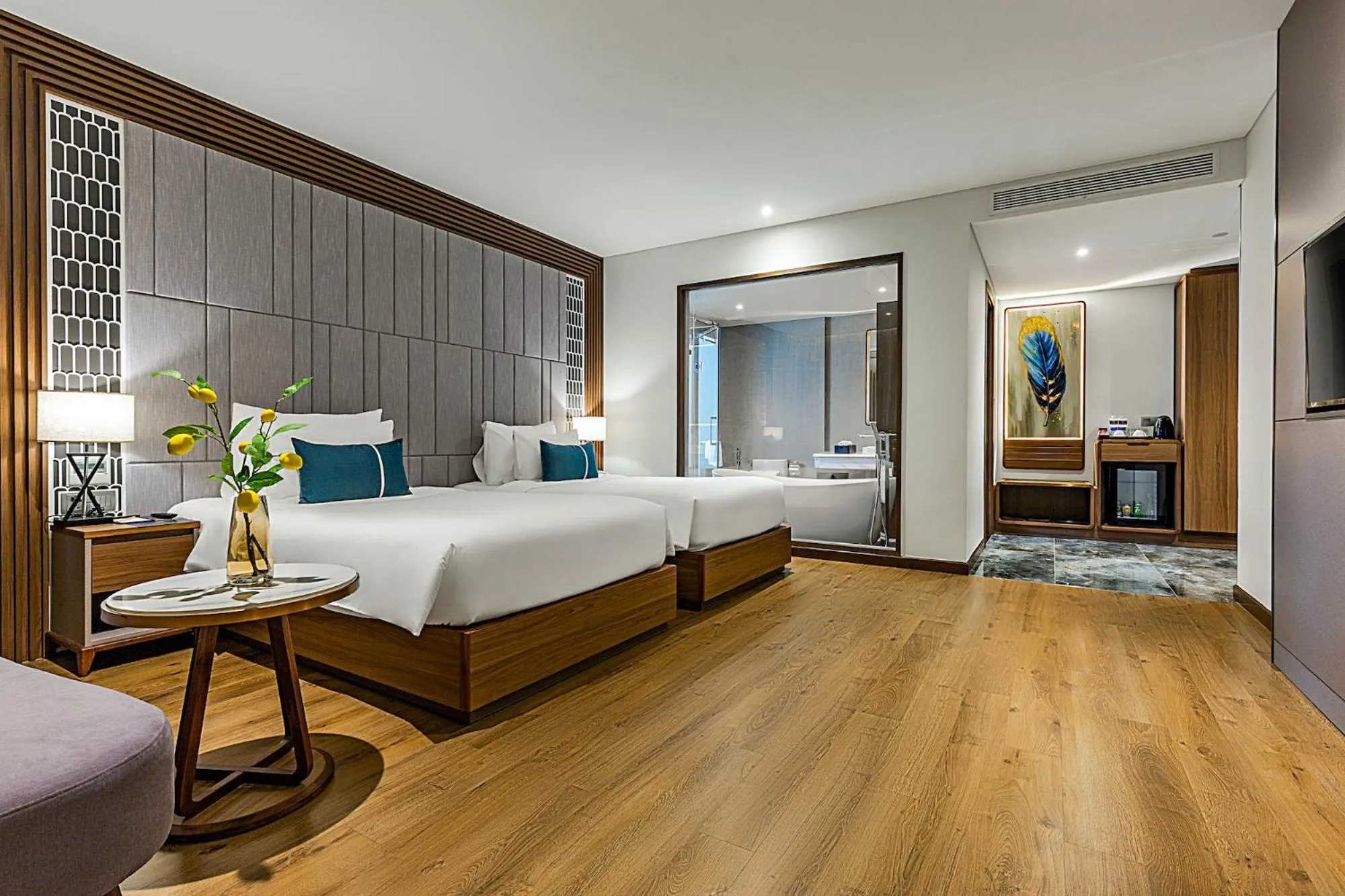 Bed in Peninsula Hotel Danang