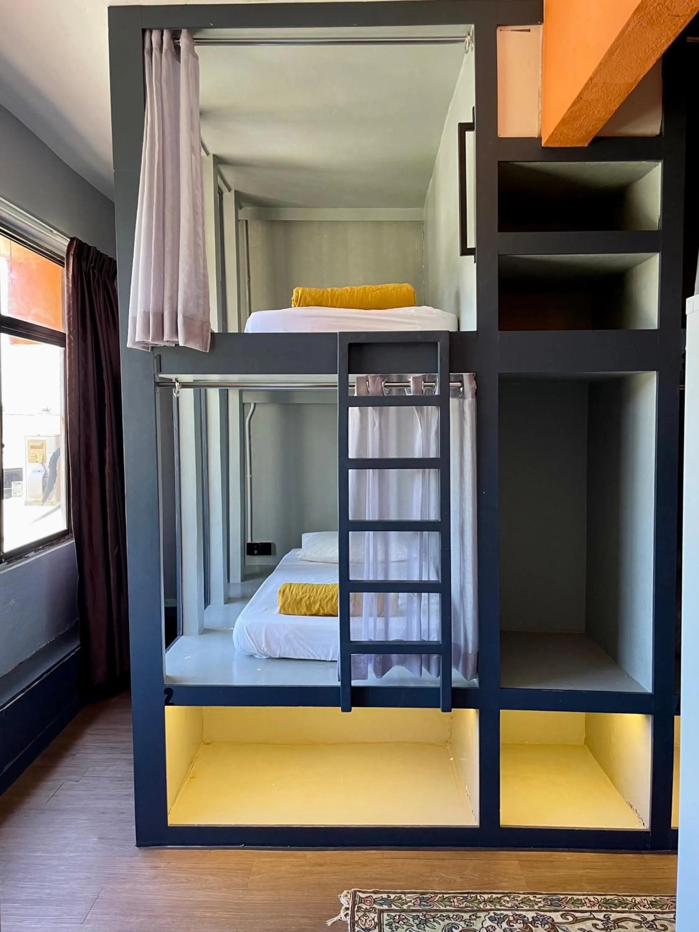 Bed in Arch Dormitorio Cenang