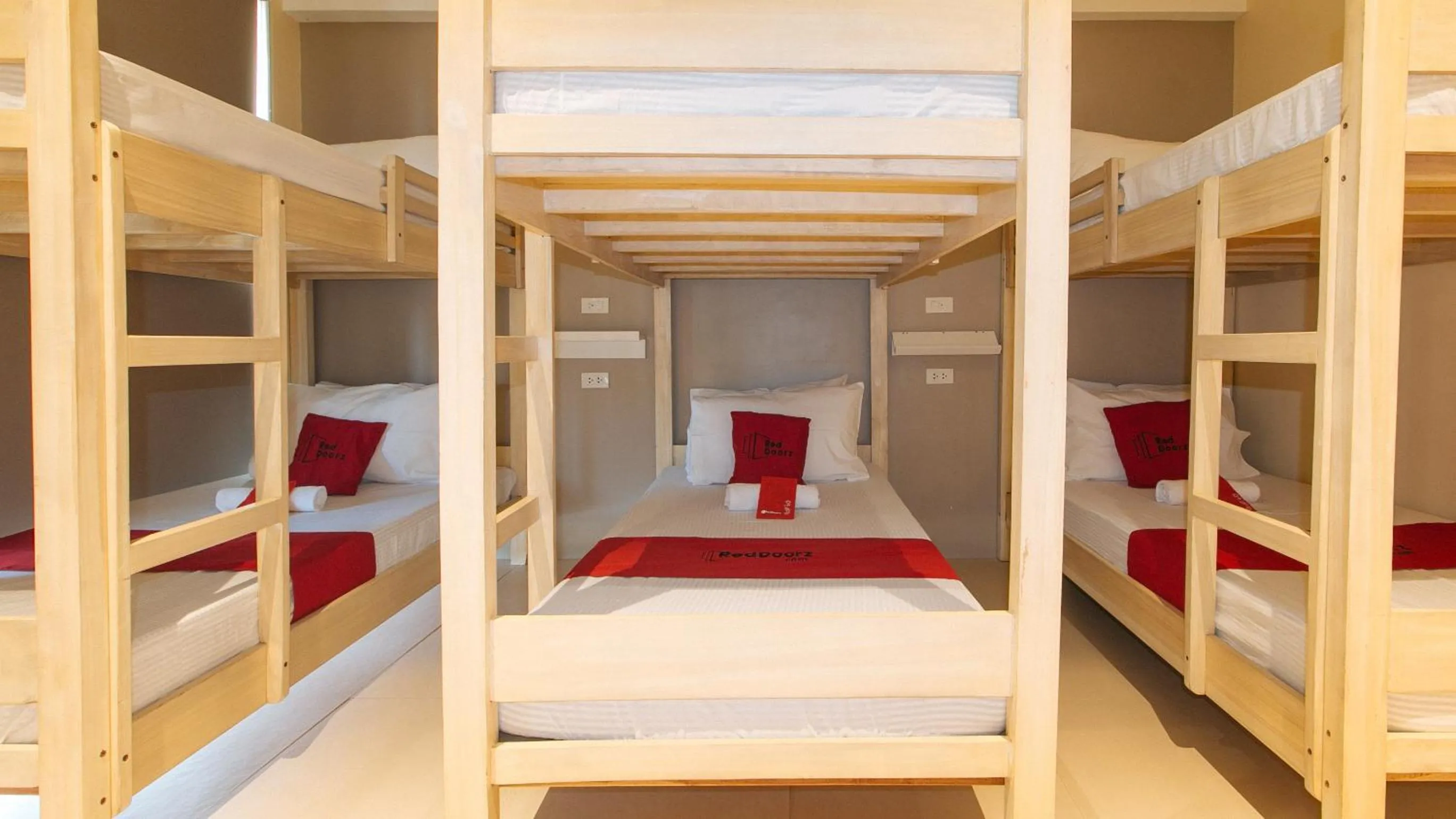 Photo of the whole room, Bed in RedDooorz @ Laiya Vivo Hotel Batangas