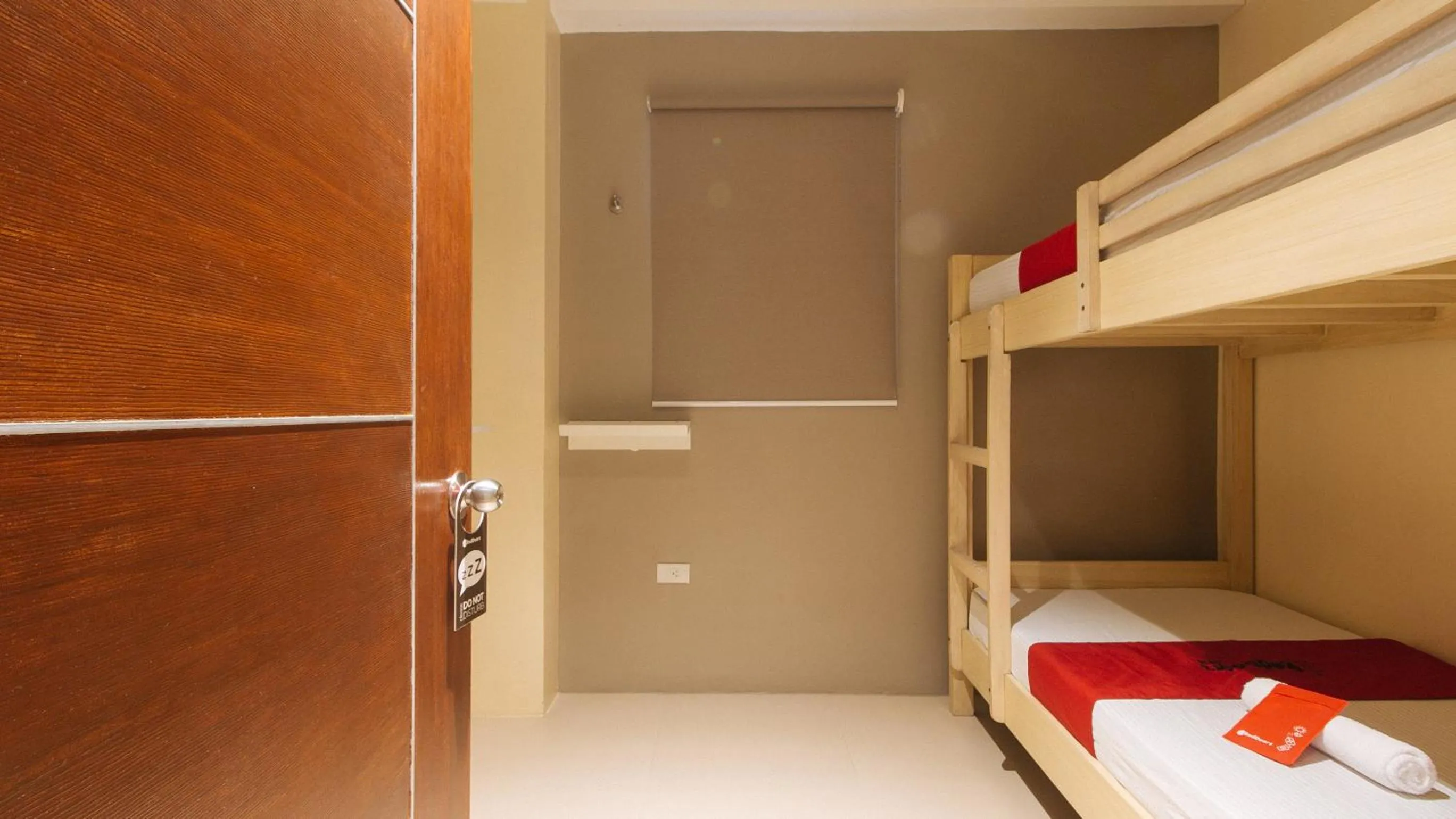 bunk bed, Bed in RedDooorz @ Laiya Vivo Hotel Batangas