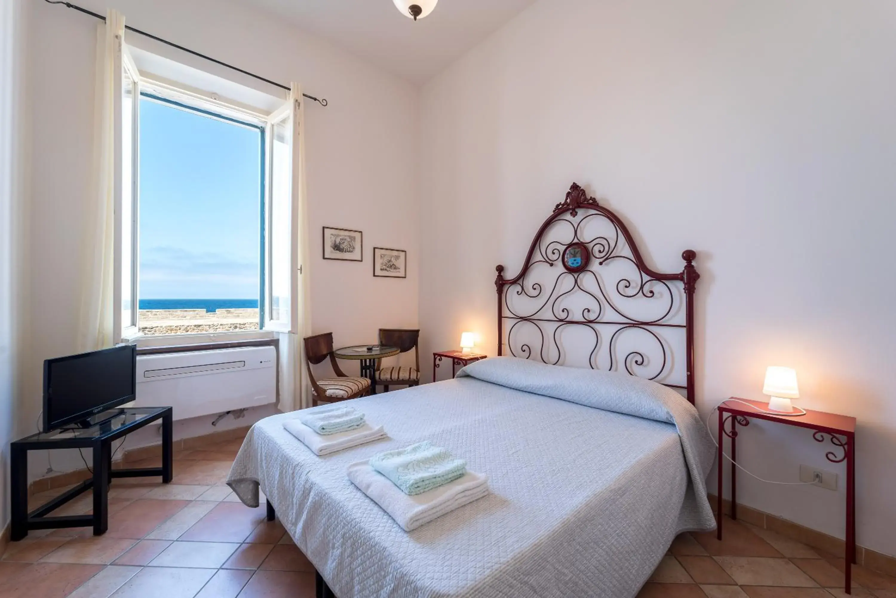 Standard Double Room in Palau Marco Polo Standard Double Room in Palau Marco Polo