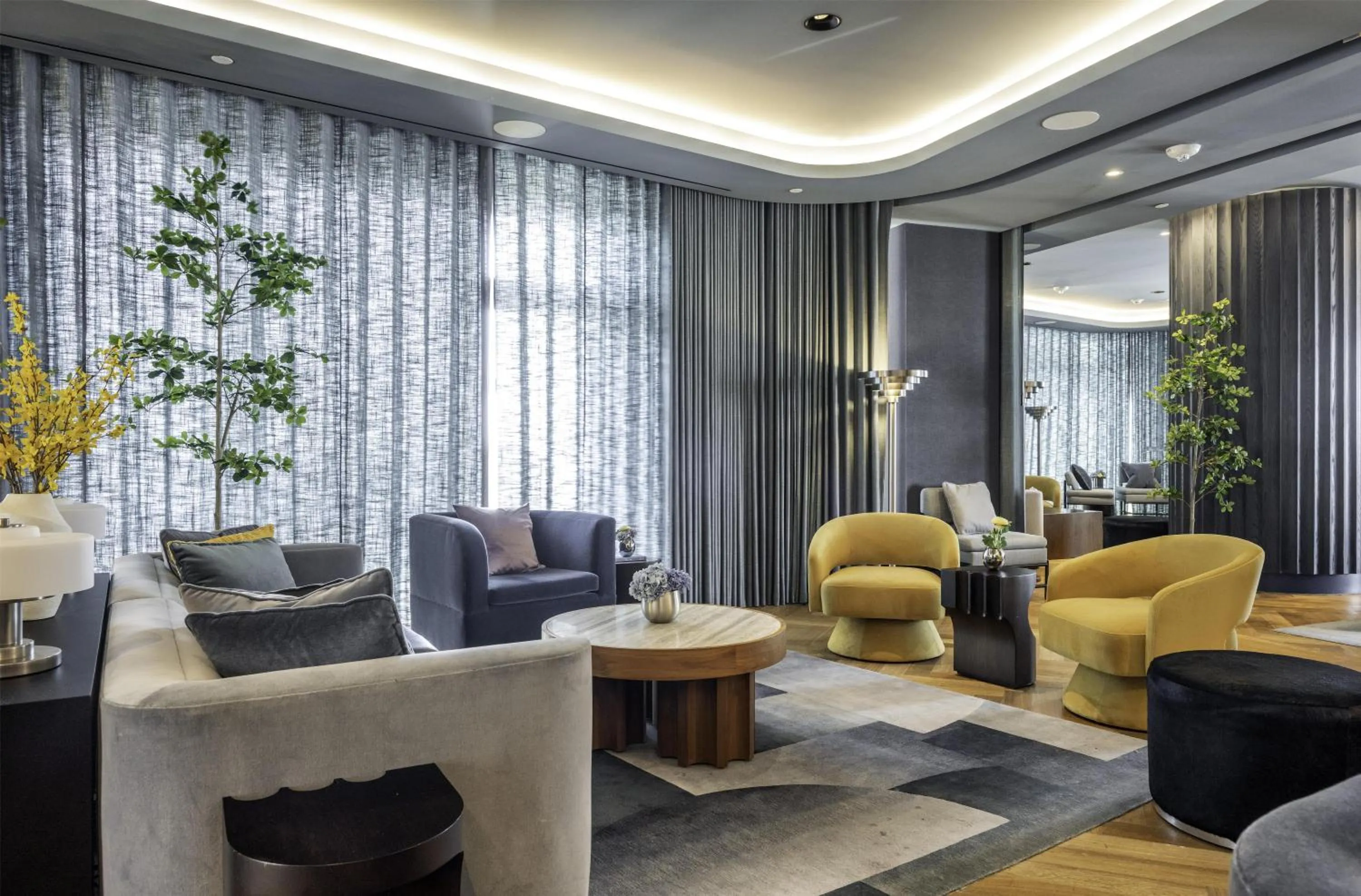 Lounge or bar in The Morrow Washington Dc, Curio Collection By Hilton