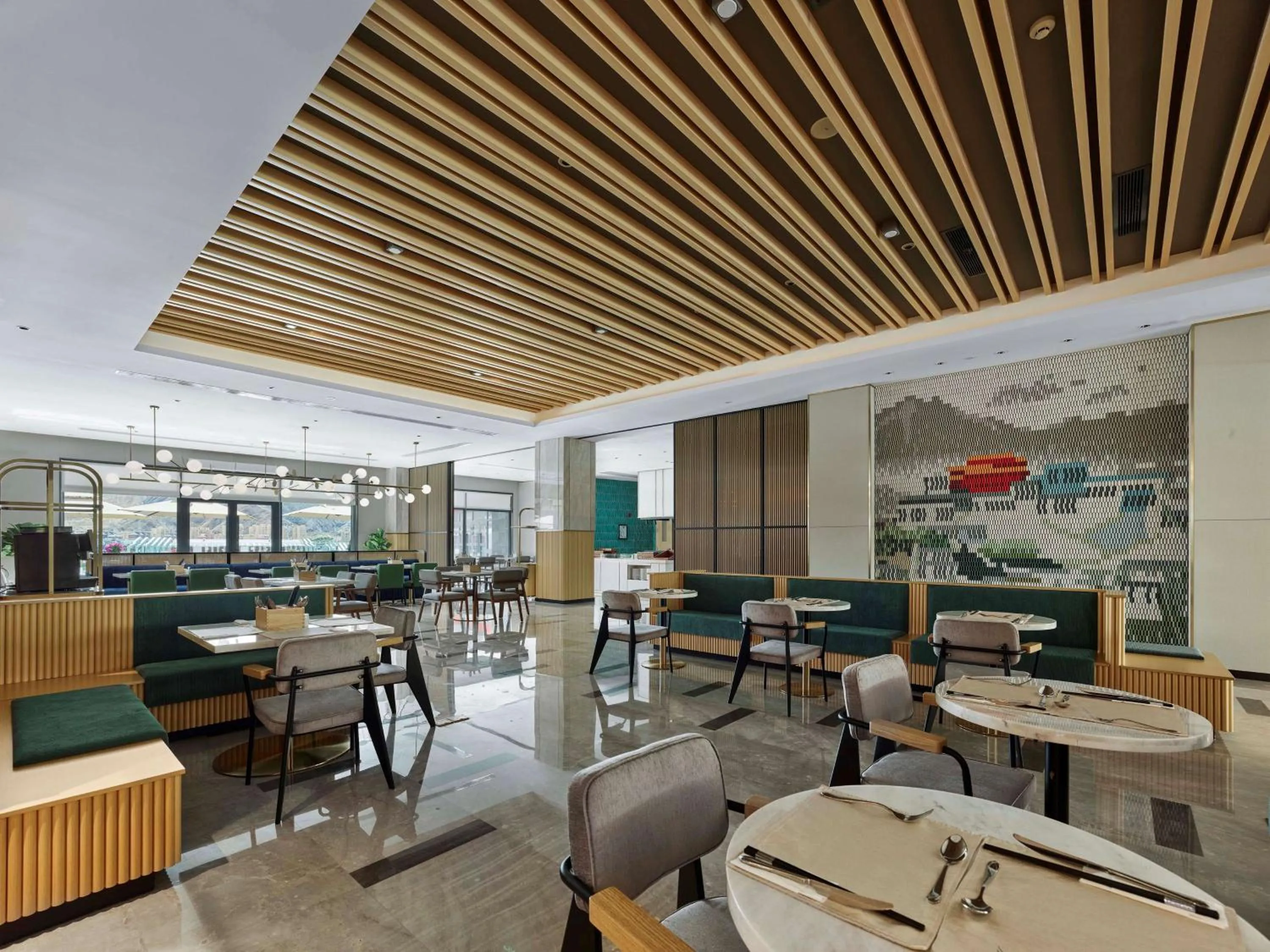 Restaurant/places to eat in Hilton Garden Inn Lhasa