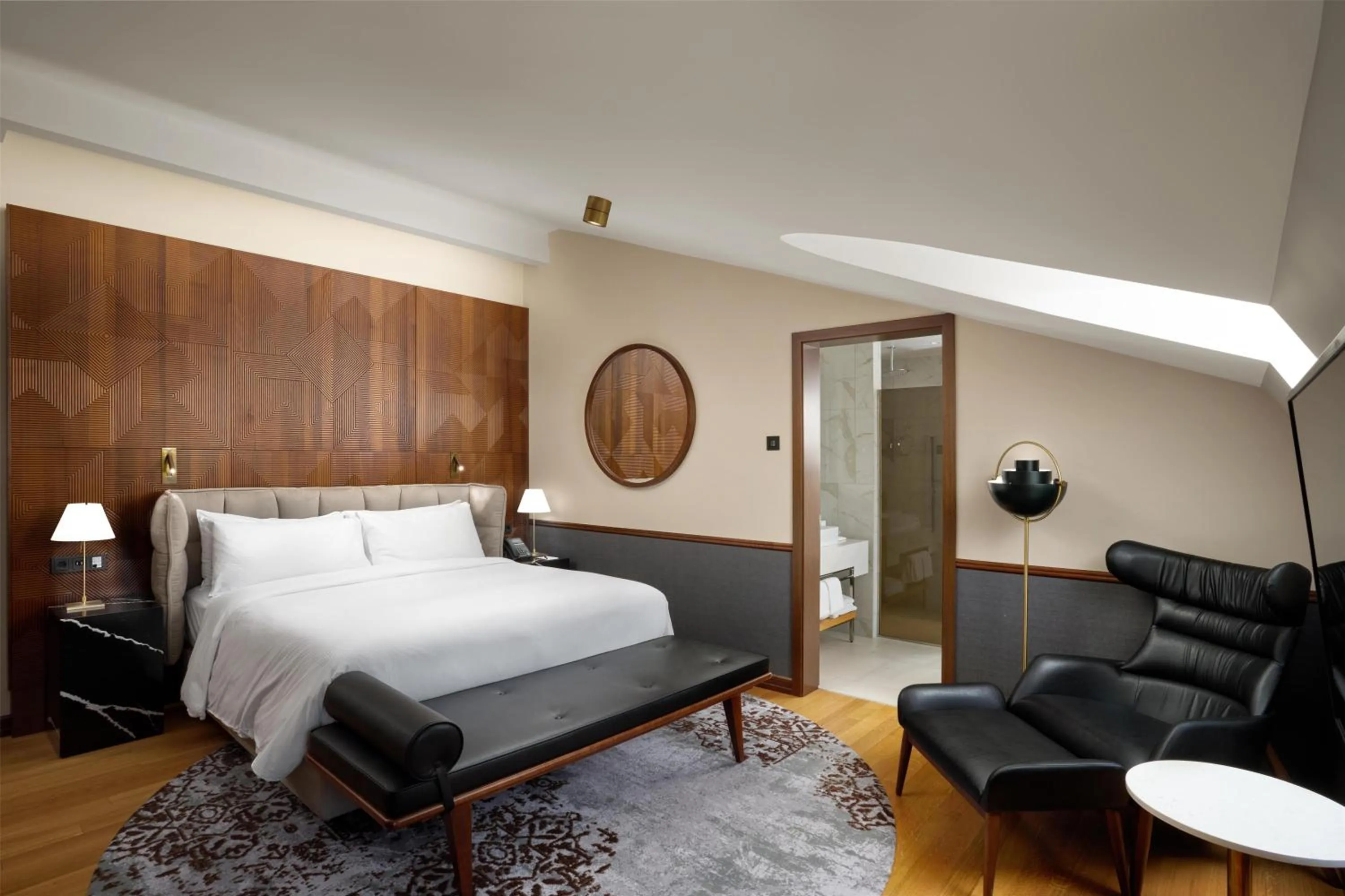 Bed in Iceland Parliament Hotel, Curio Collection By Hilton