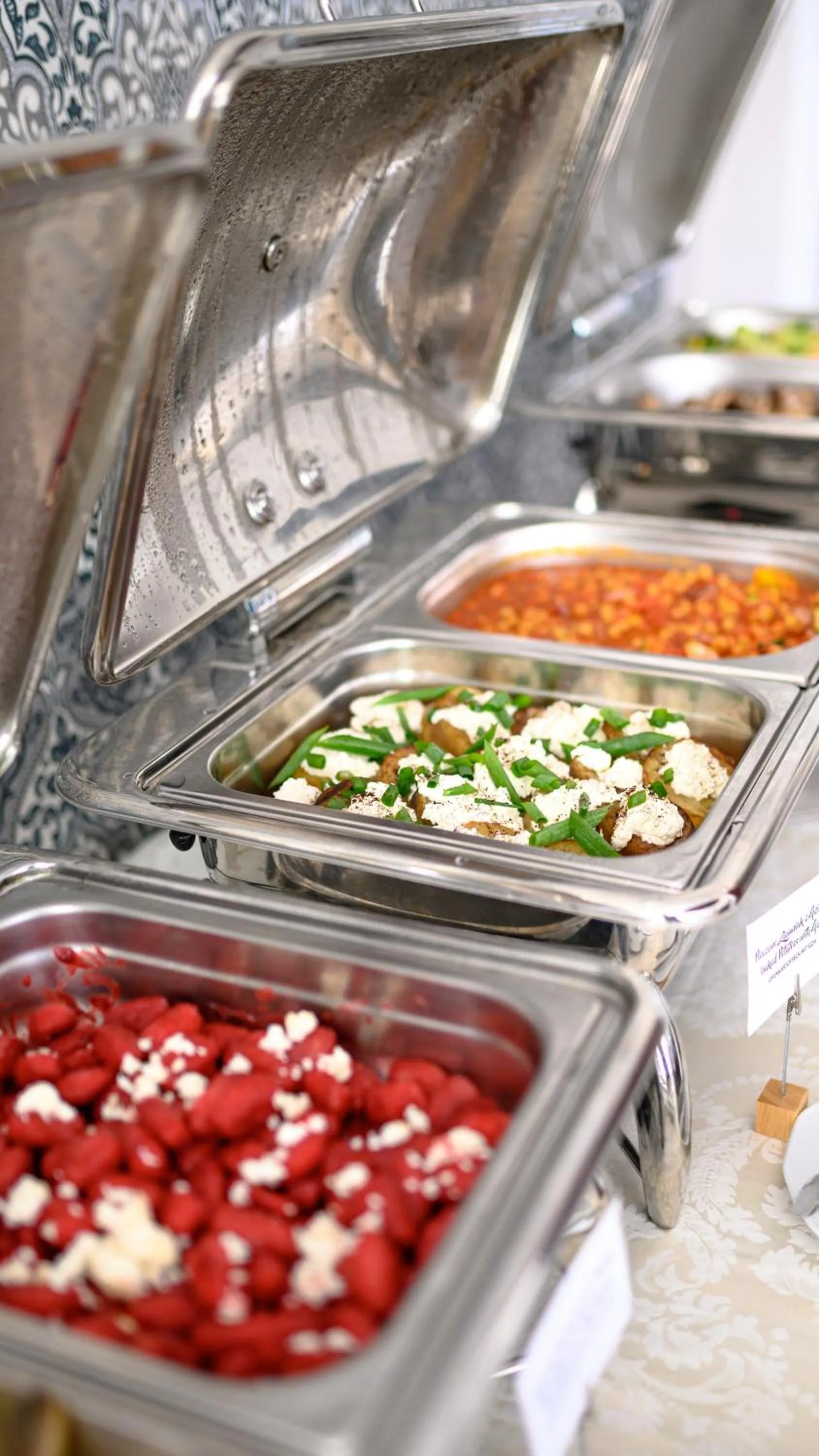 Restaurant/places to eat in Moris Boutique Beach Hotel