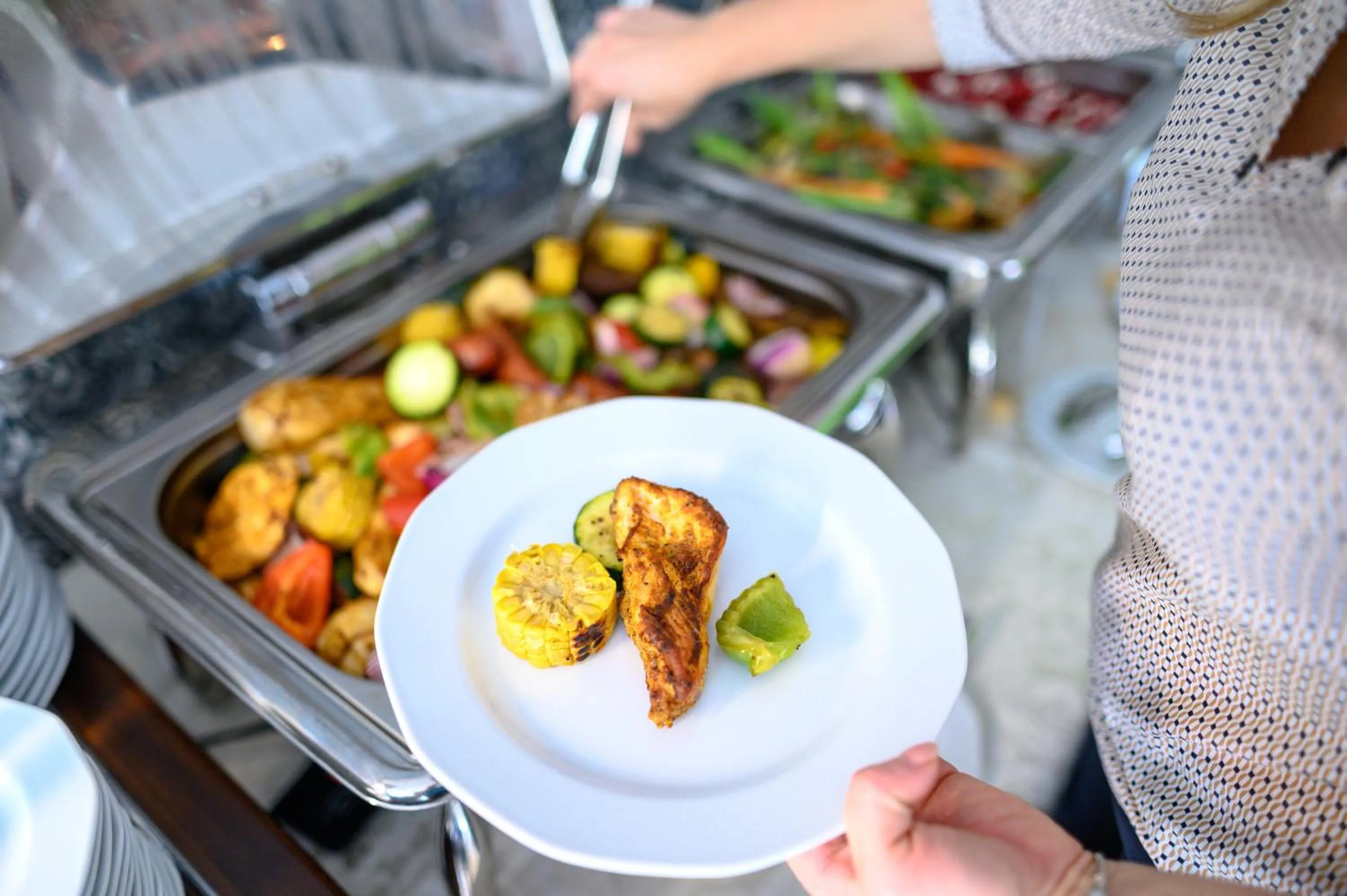 Restaurant/places to eat in Moris Boutique Beach Hotel