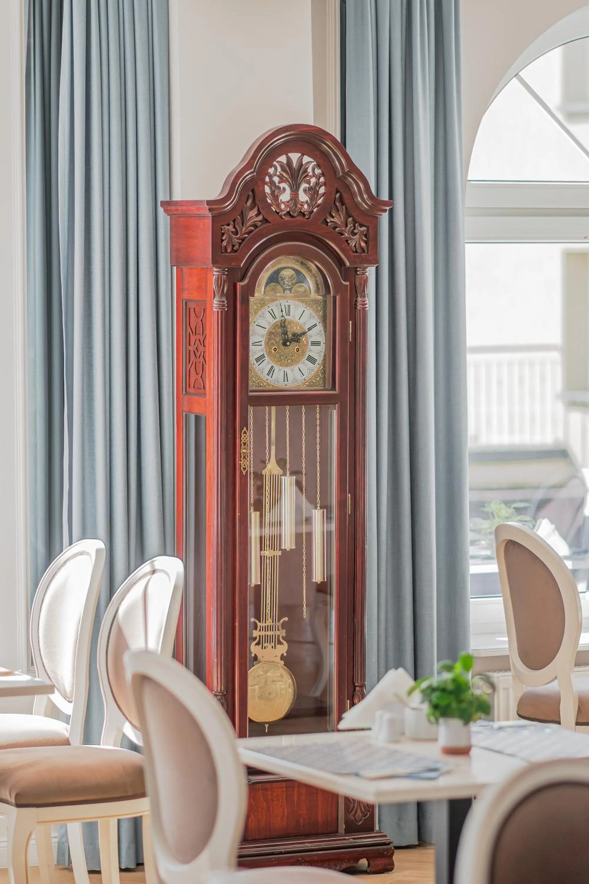 Restaurant/places to eat in Moris Boutique Beach Hotel