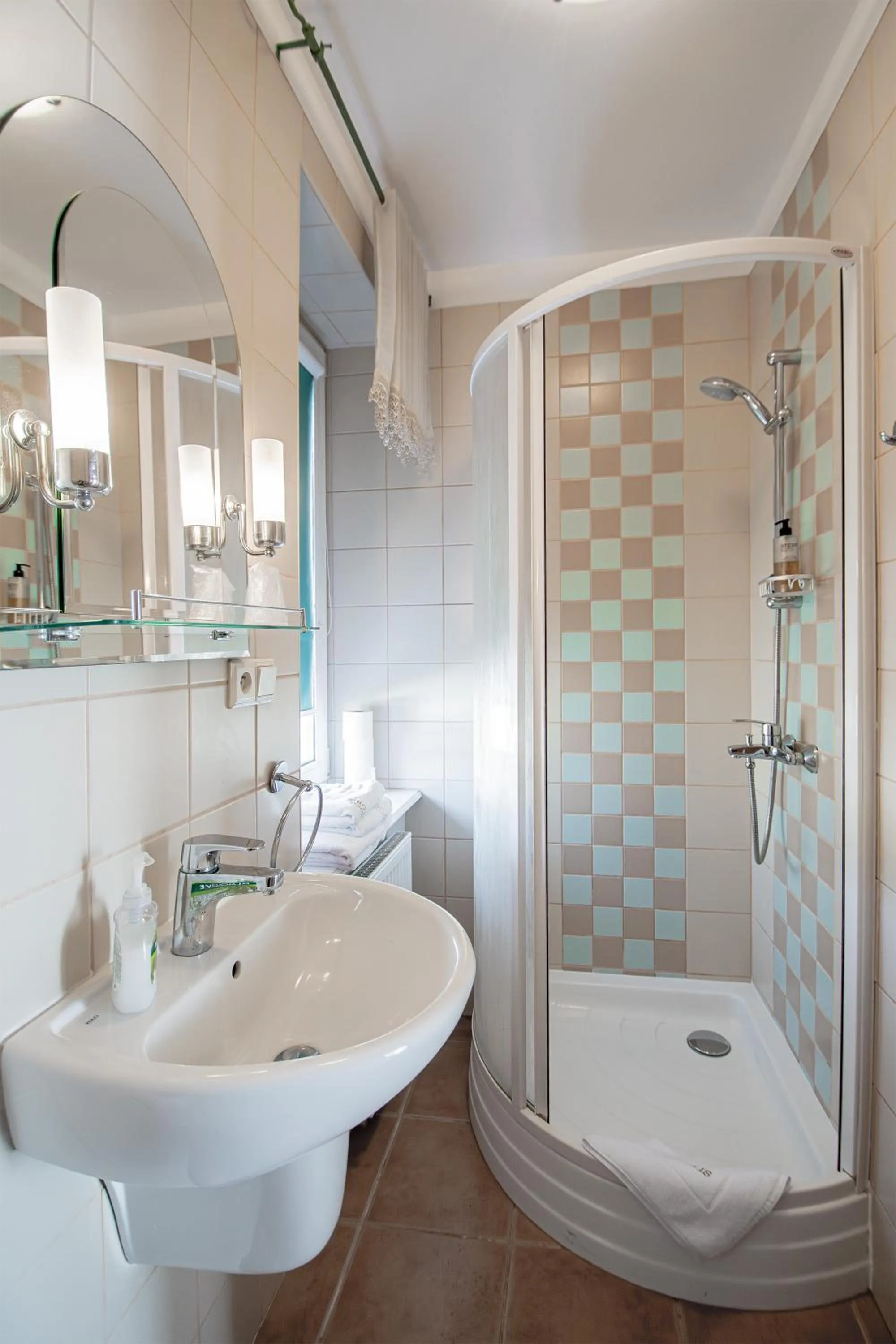 Shower in Moris Boutique Beach Hotel