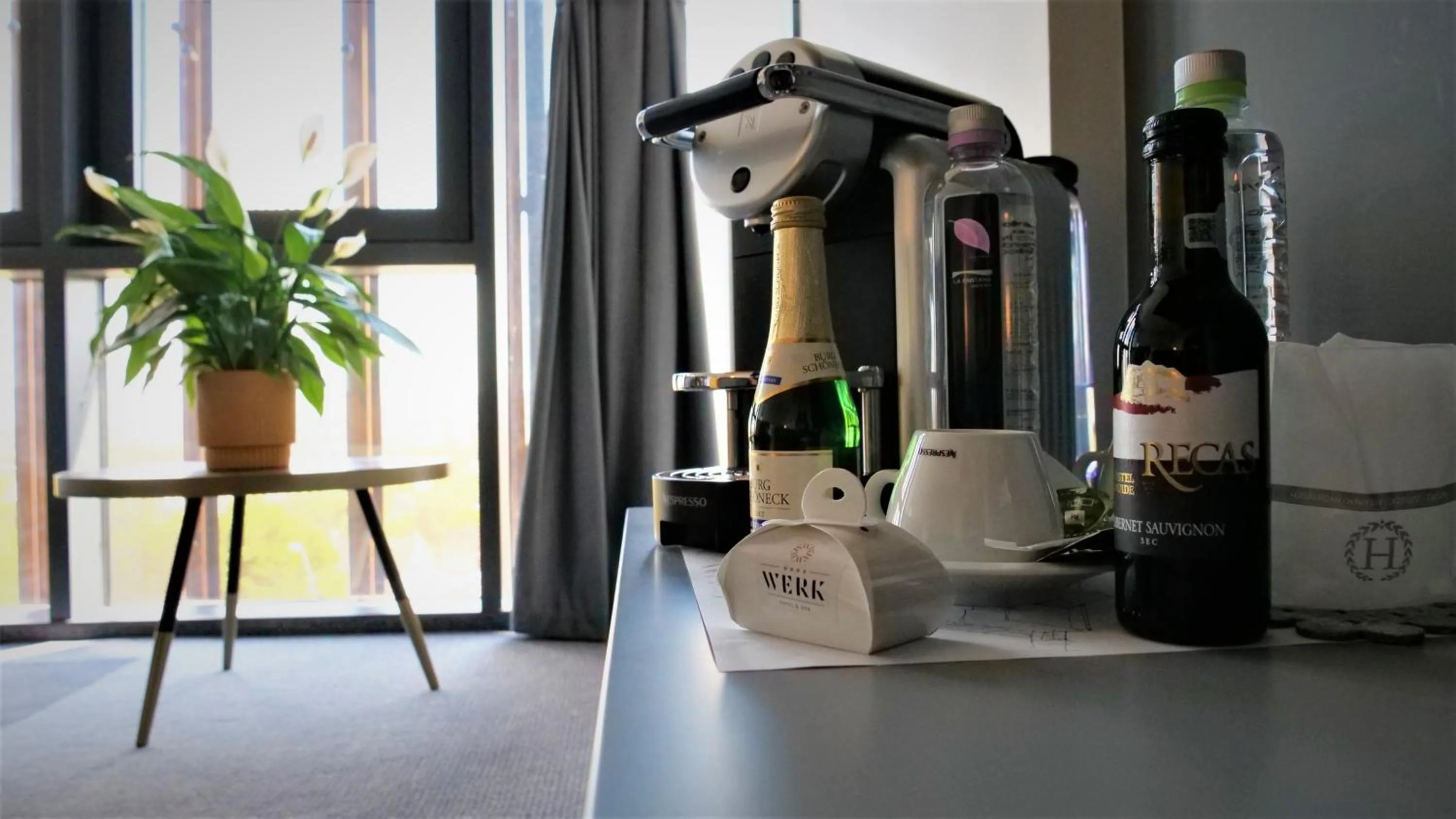 Coffee/tea facilities in WERK Hotel & SPA