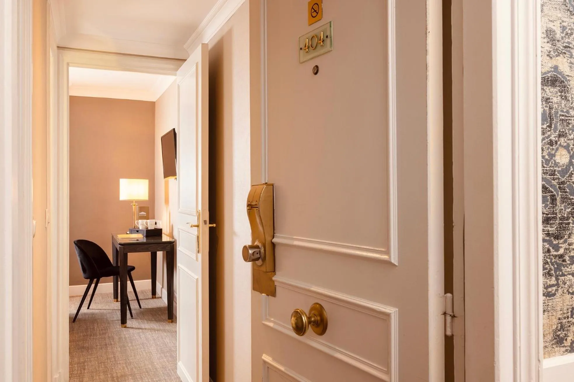 Hôtel Madeleine Plaza