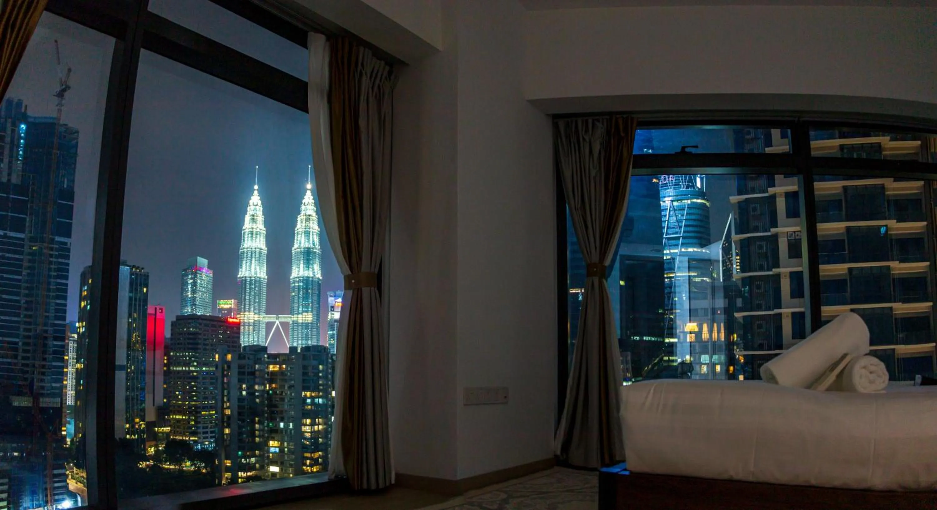 Bedroom, Bed in Eaton Residence KLCC