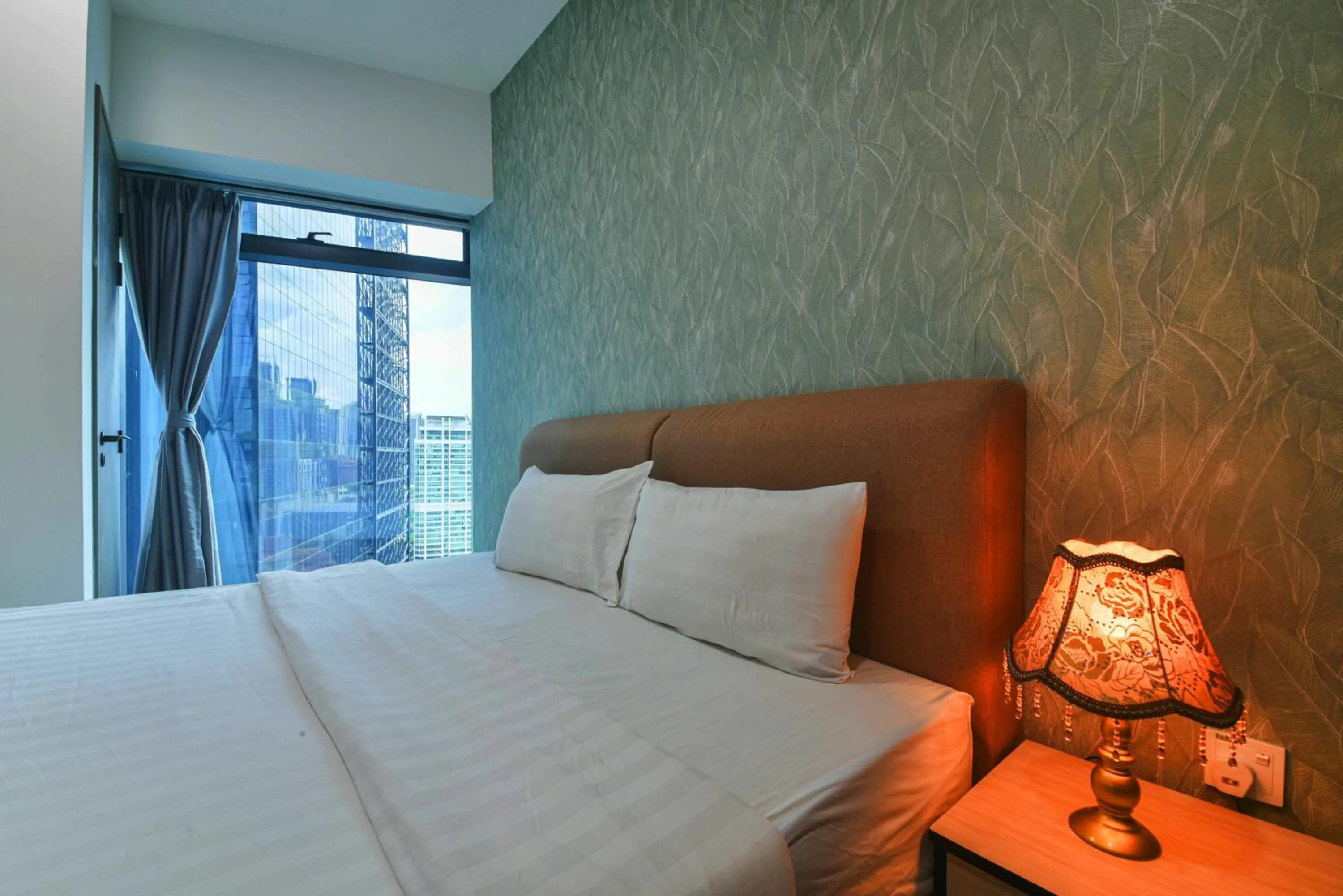 Bed in Eaton Residence KLCC