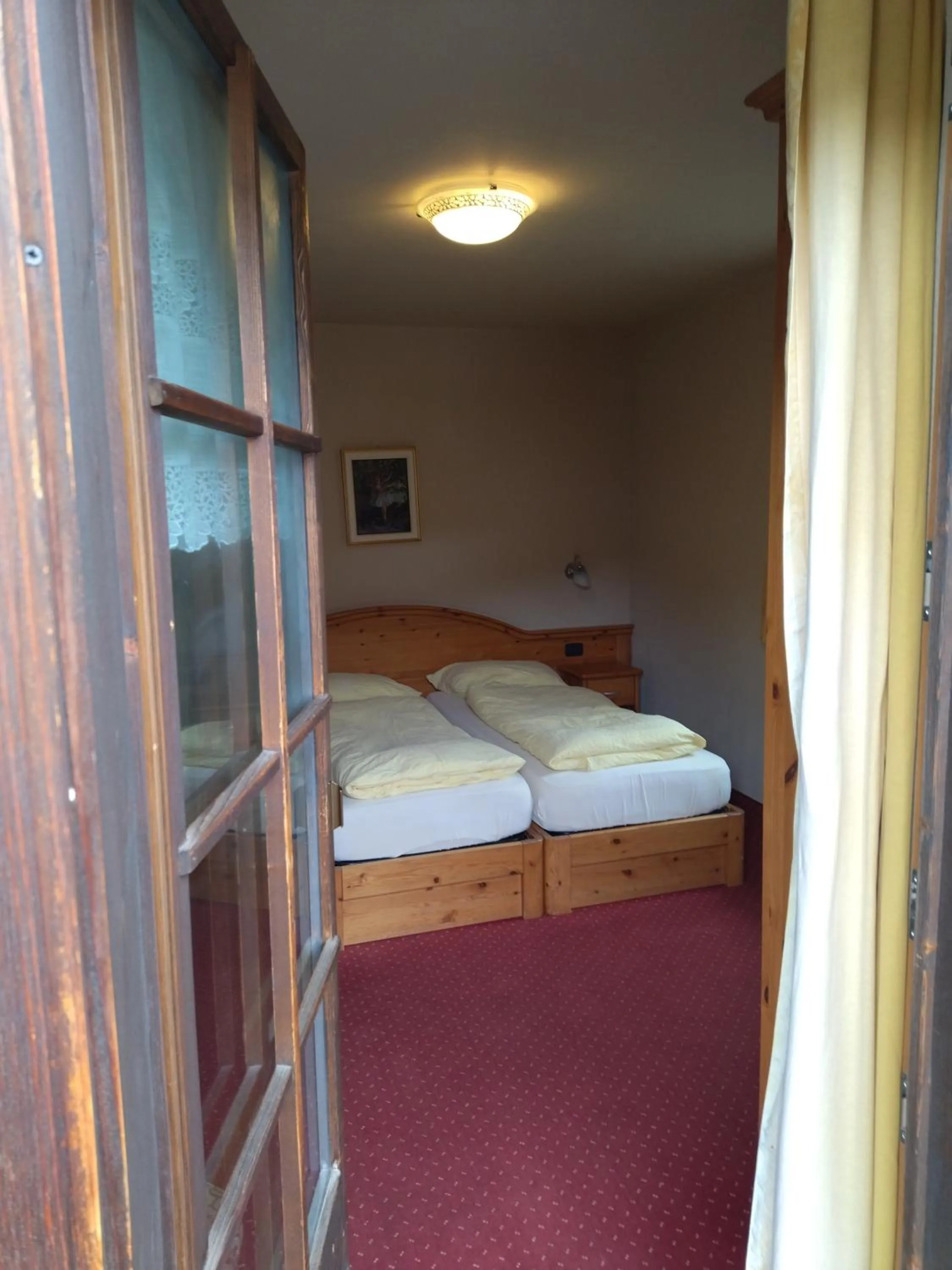 Photo of the whole room in Garni Baita Cecilia