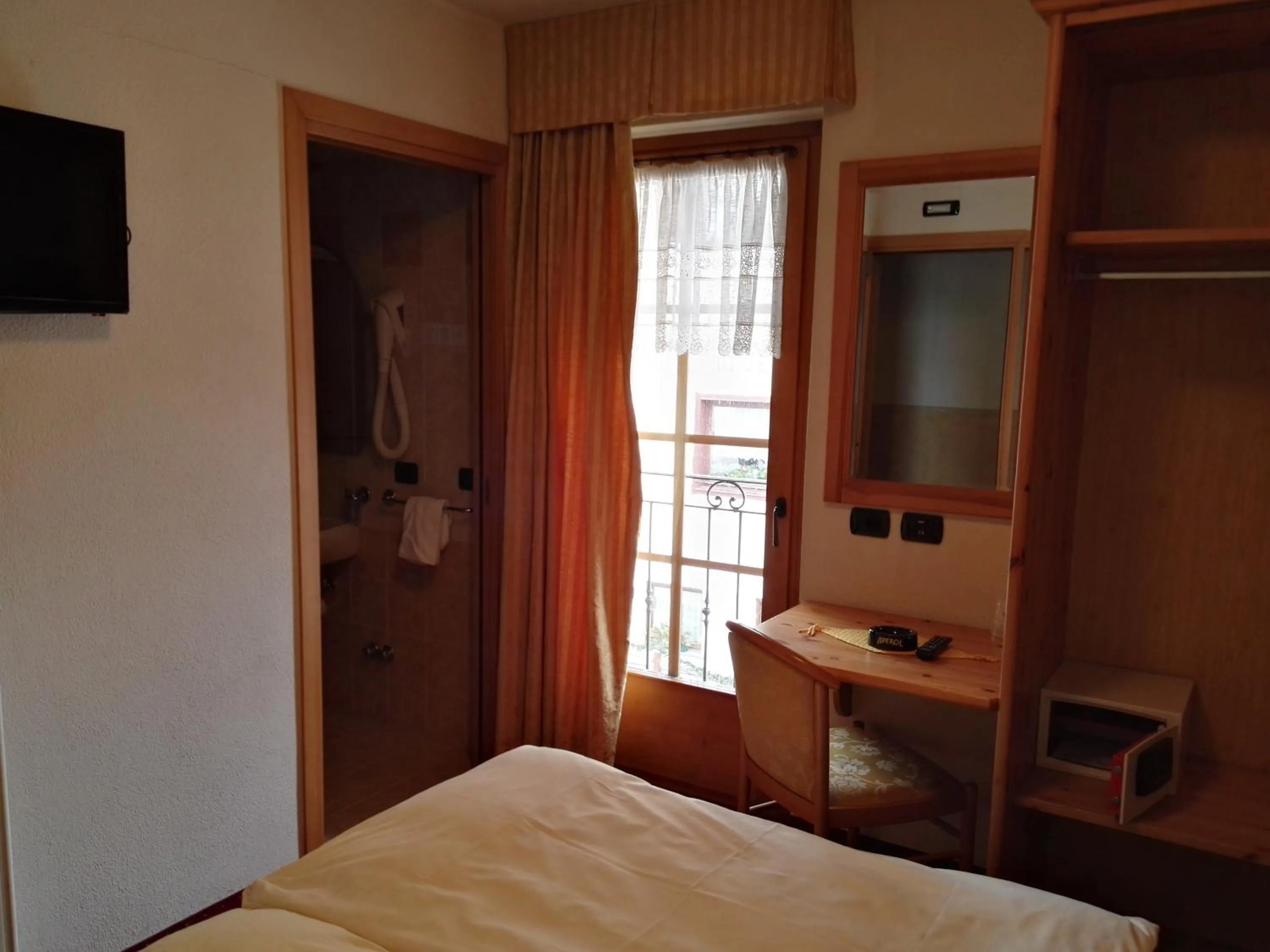 Photo of the whole room in Garni Baita Cecilia