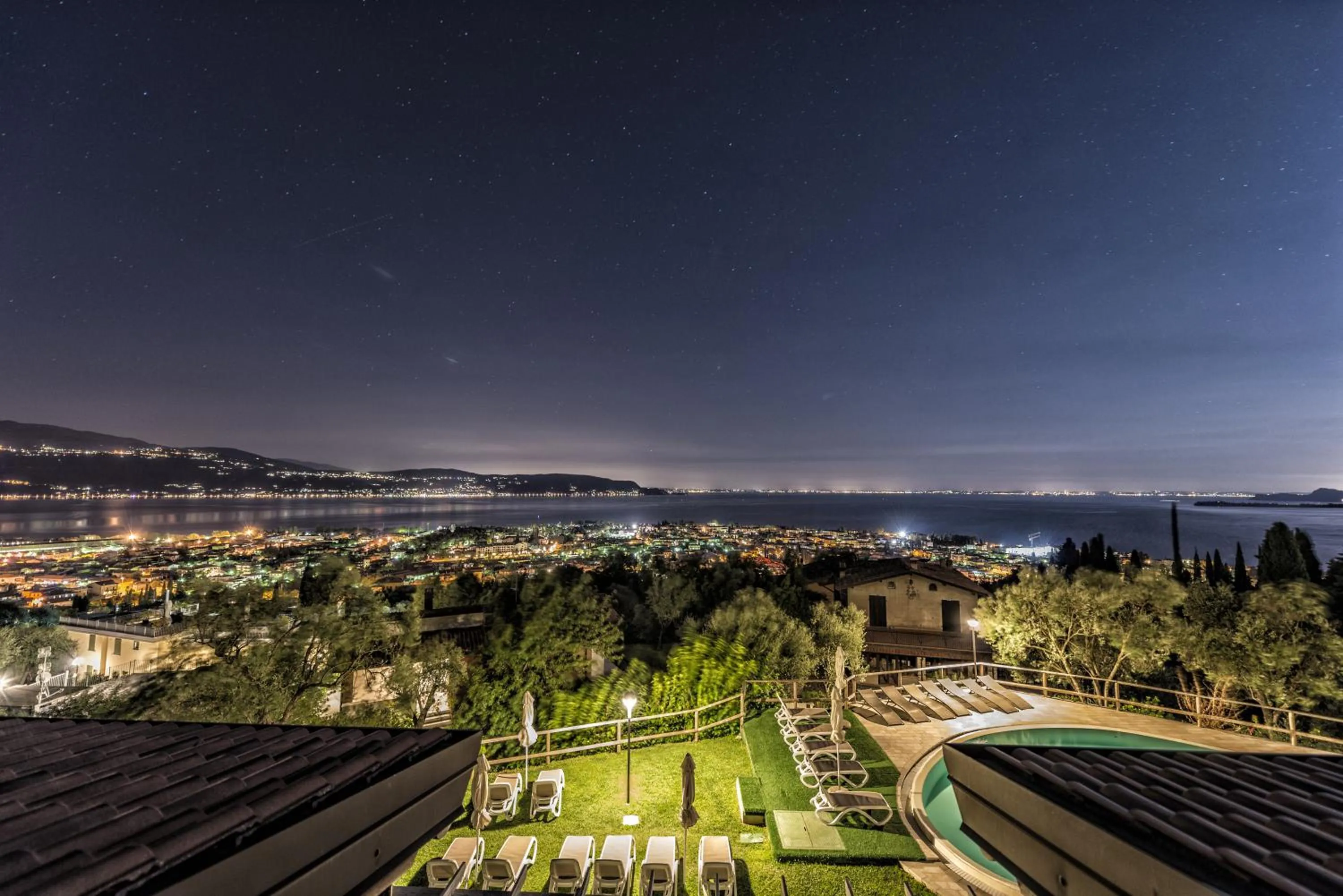 Balcony/Terrace in La Chioma di Berenice Garda Residence