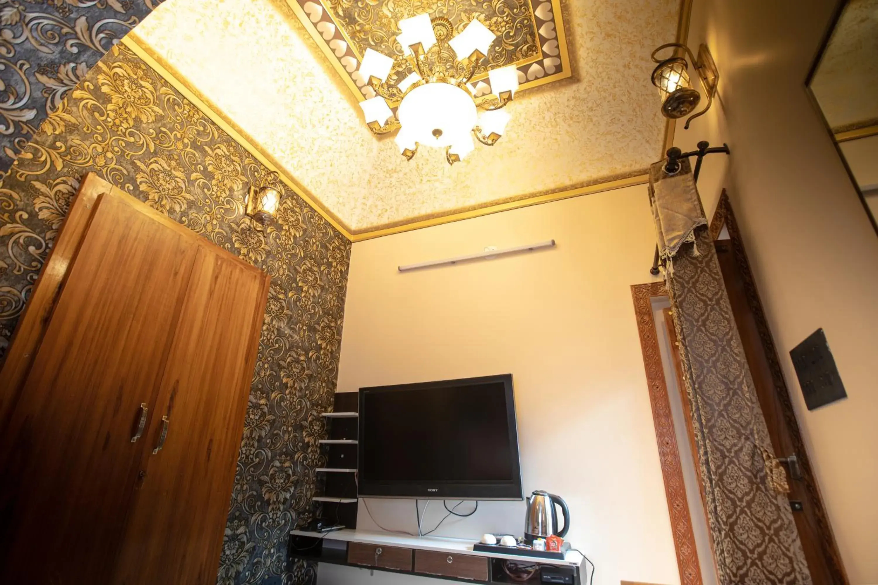 Deluxe Single Room - single occupancy in Kavassu Heritage Haveli Deluxe Single Room - single occupancy in Kavassu Heritage Haveli