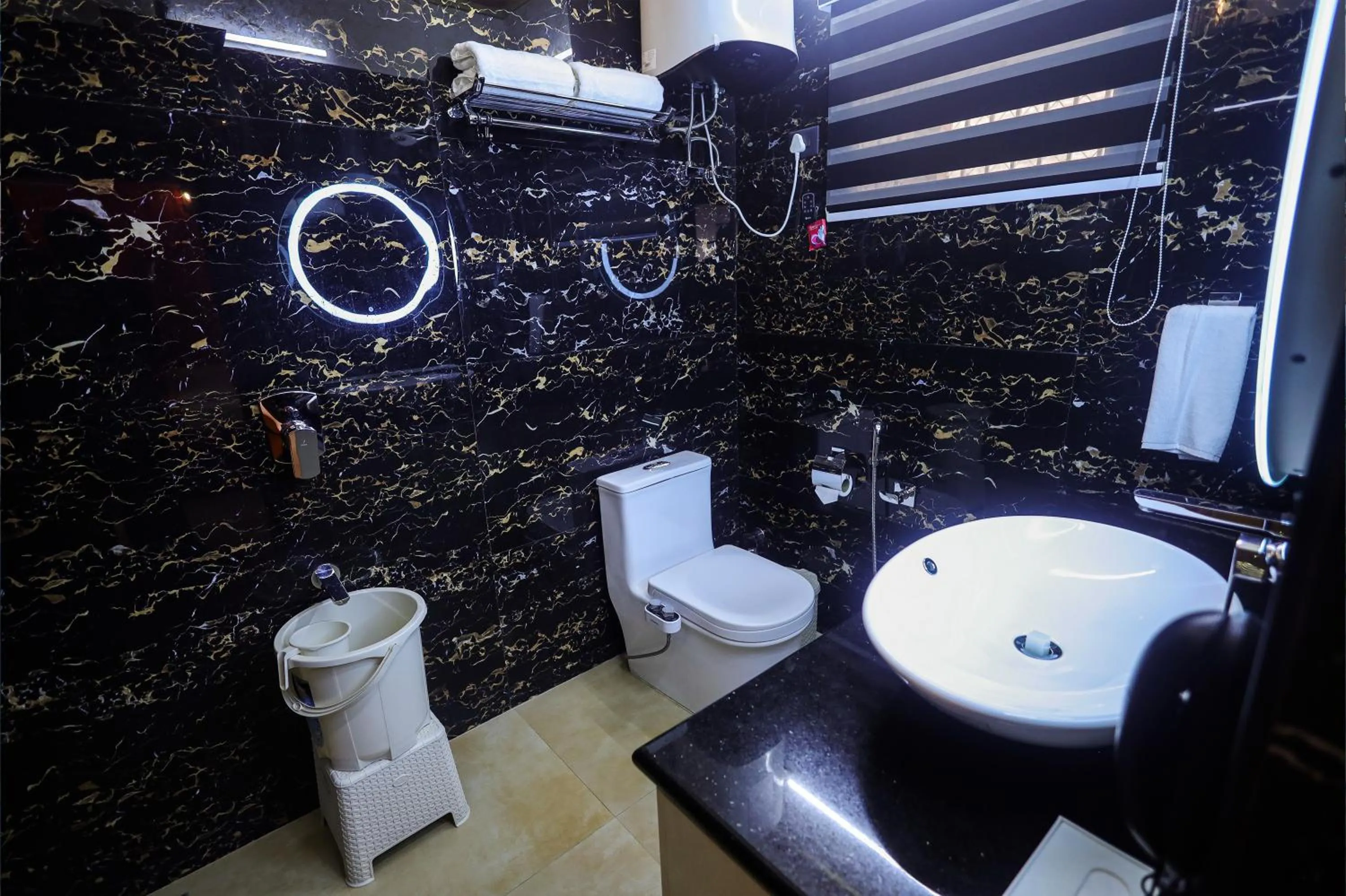 Bathroom in Kavassu Heritage Haveli