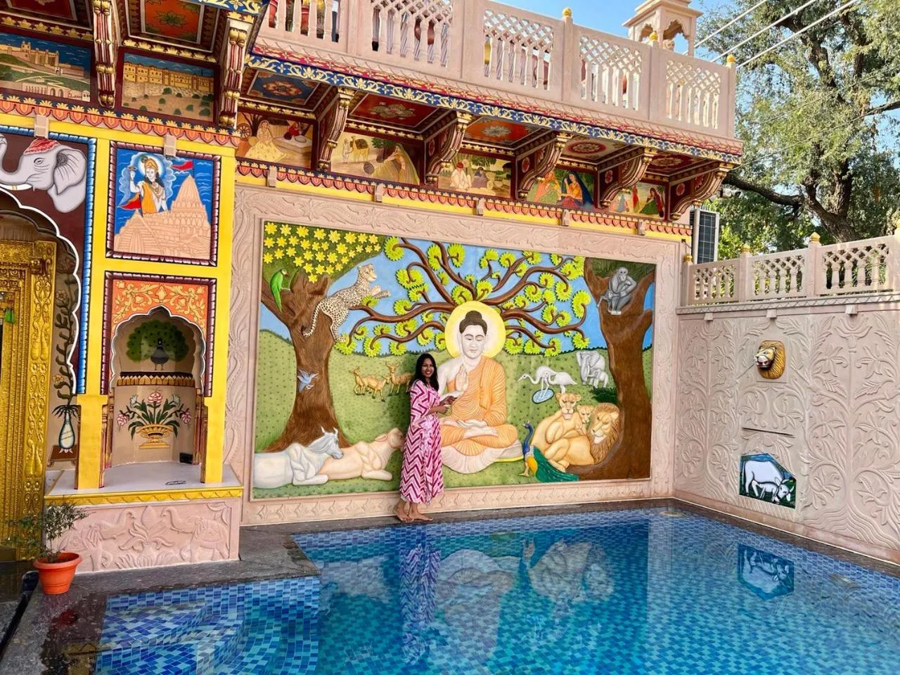 Swimming pool in Kavassu Heritage Haveli