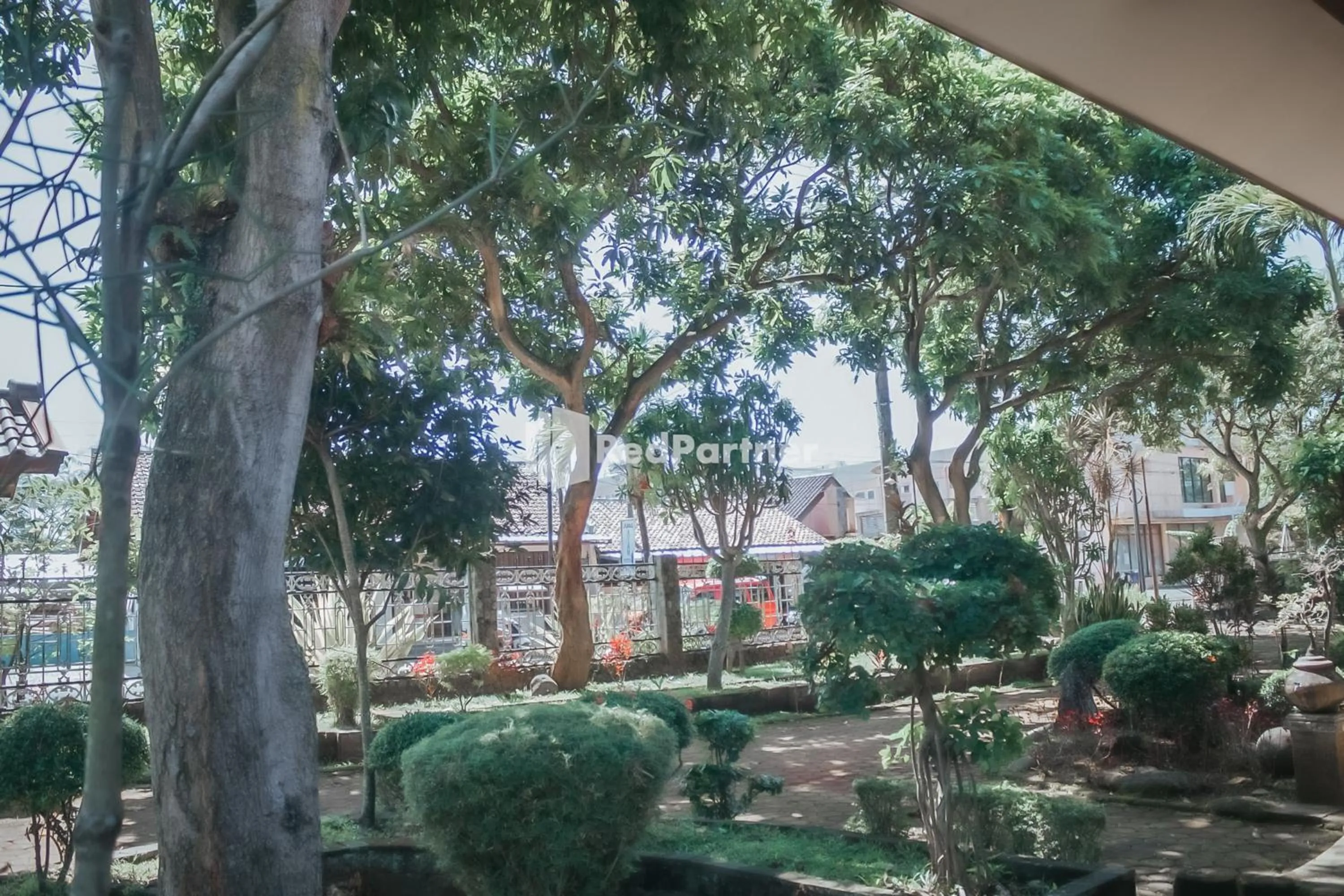 Garden view in Villa Mawar Adinda Kuningan Syariah RedPartner