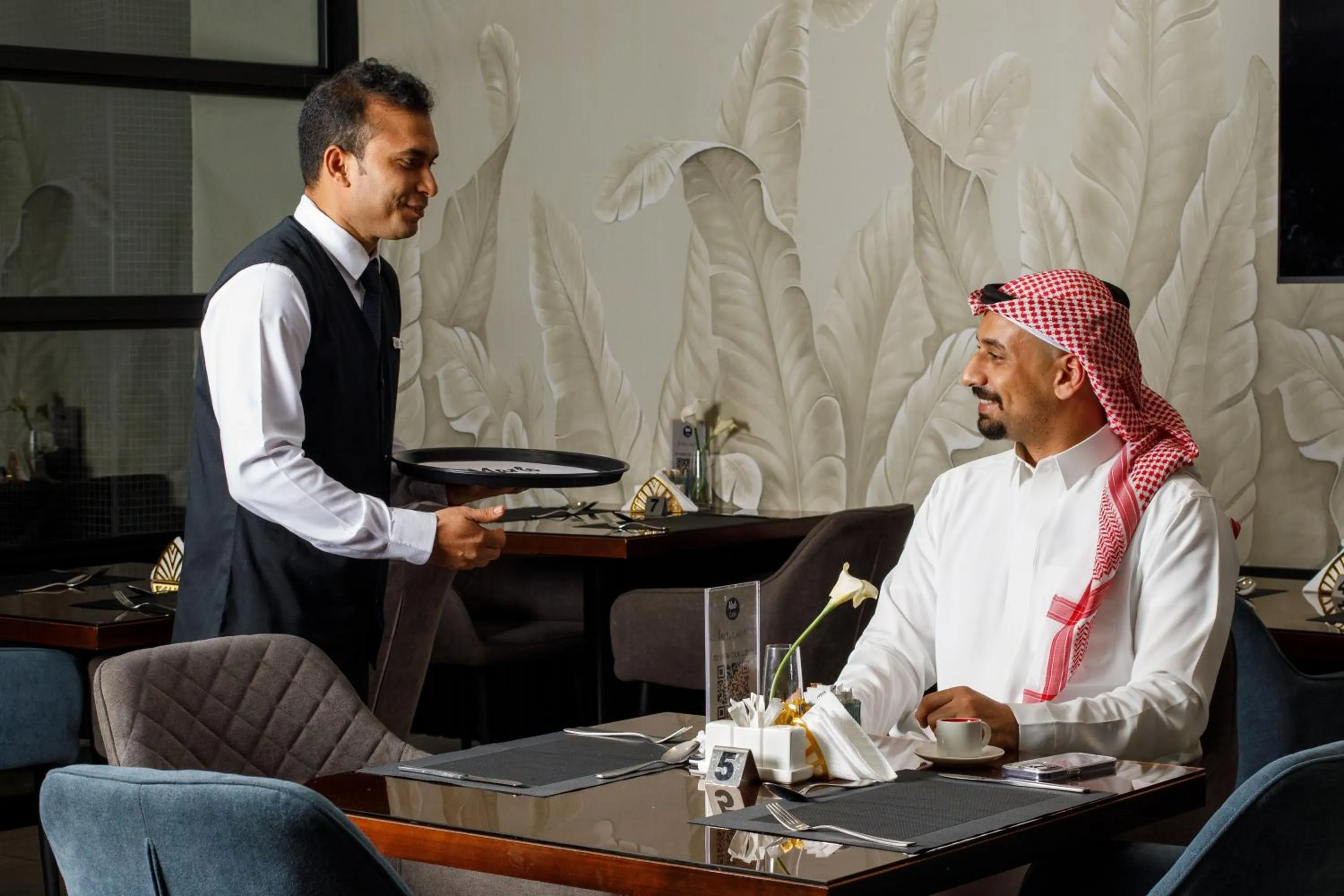 Restaurant/places to eat in Marlo Hotel - فندق مارلو