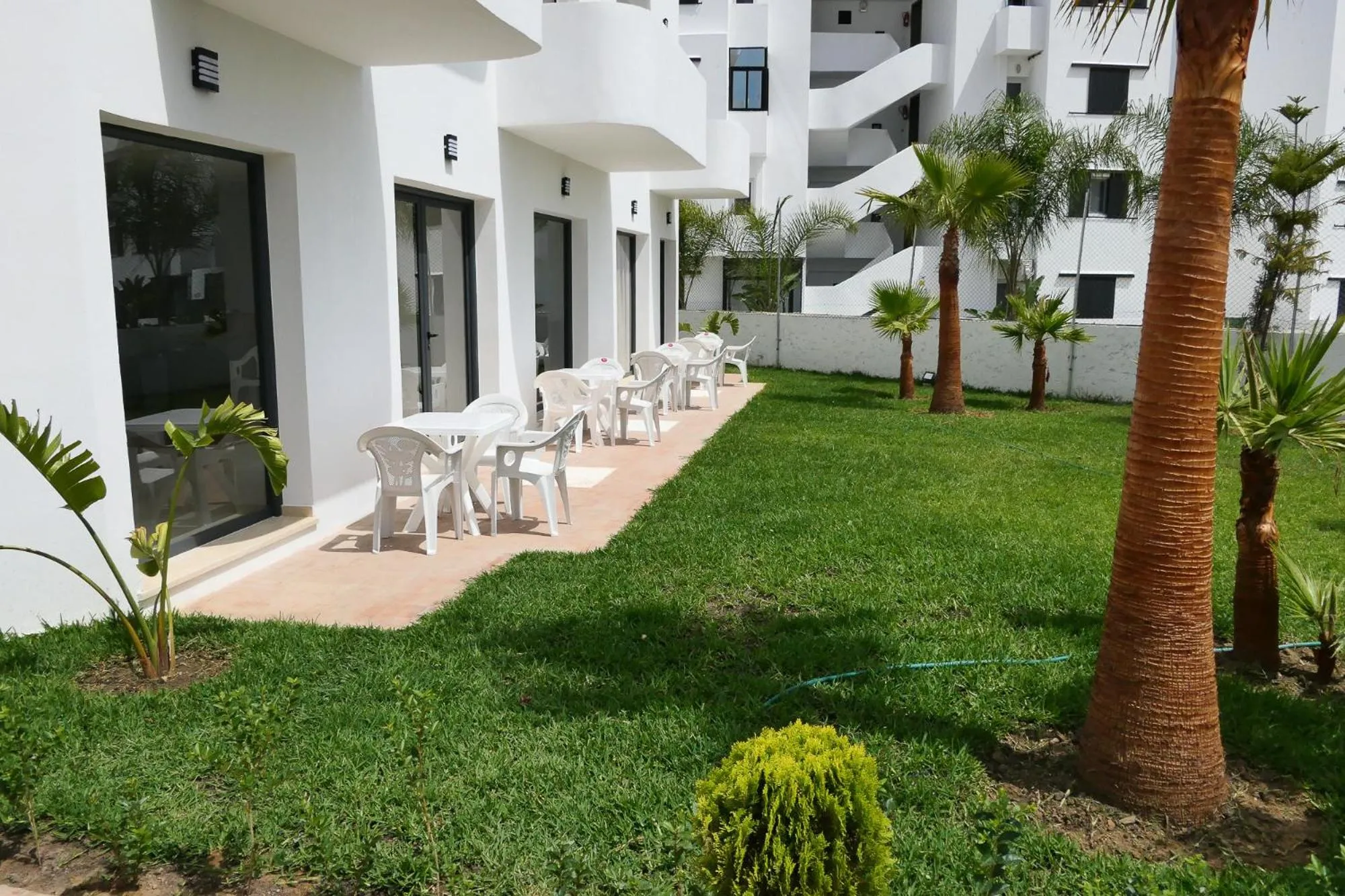Patio in Hôtel Corail de Cabo