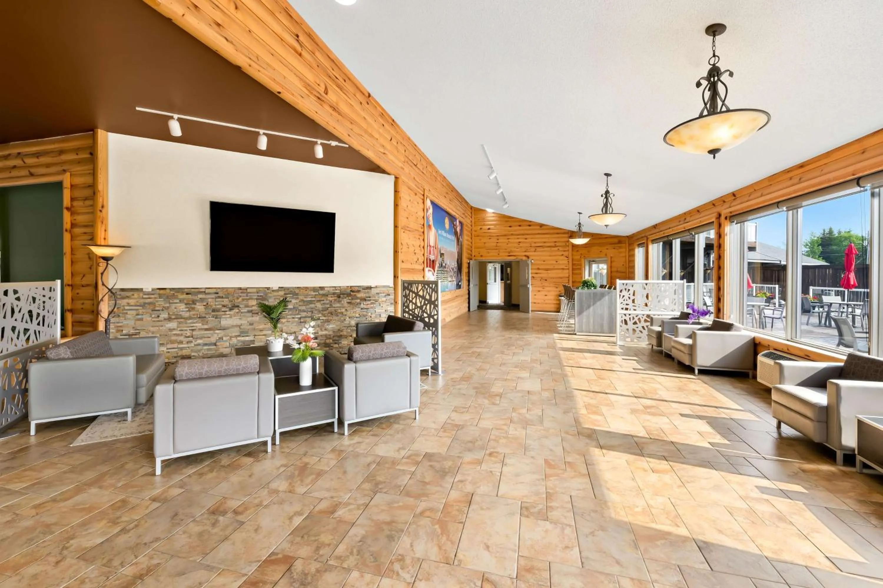 Lobby or reception in Best Western Plus NorWester Hotel & Conference Centre