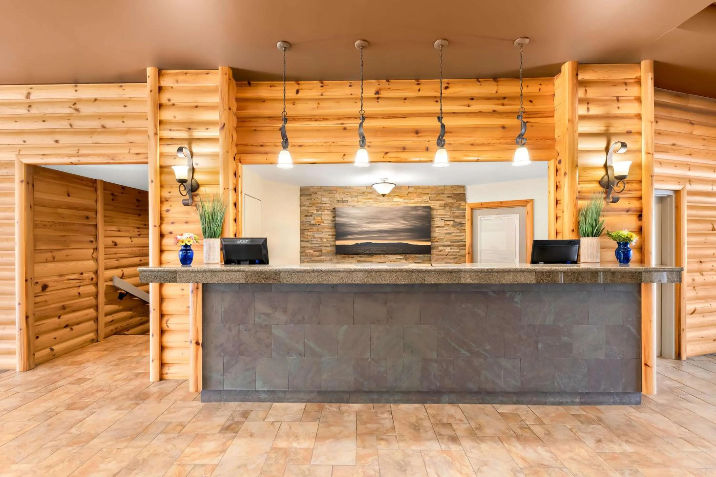 Lobby or reception in Best Western Plus NorWester Hotel & Conference Centre