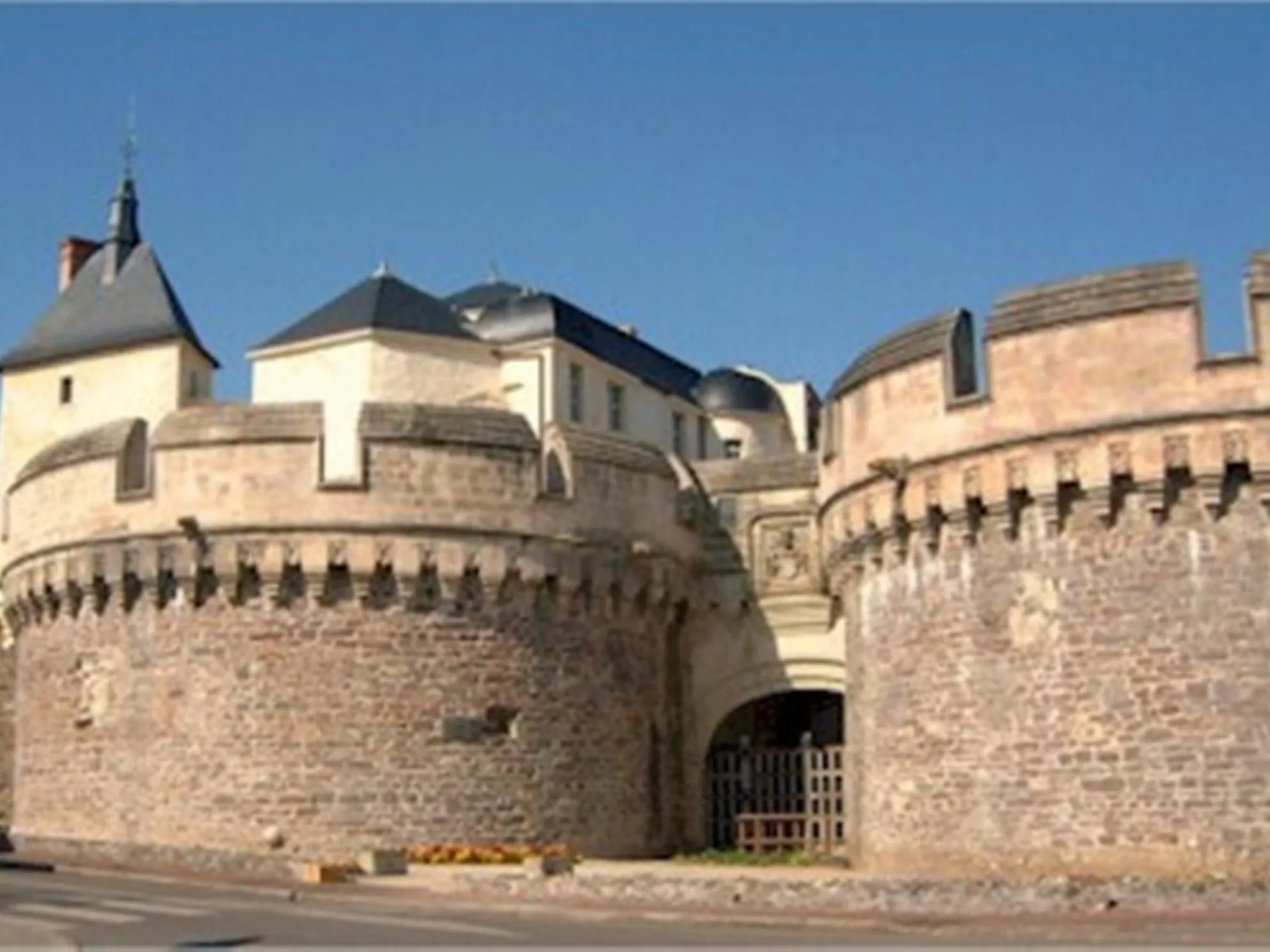 Property building in Résidence Les Douves