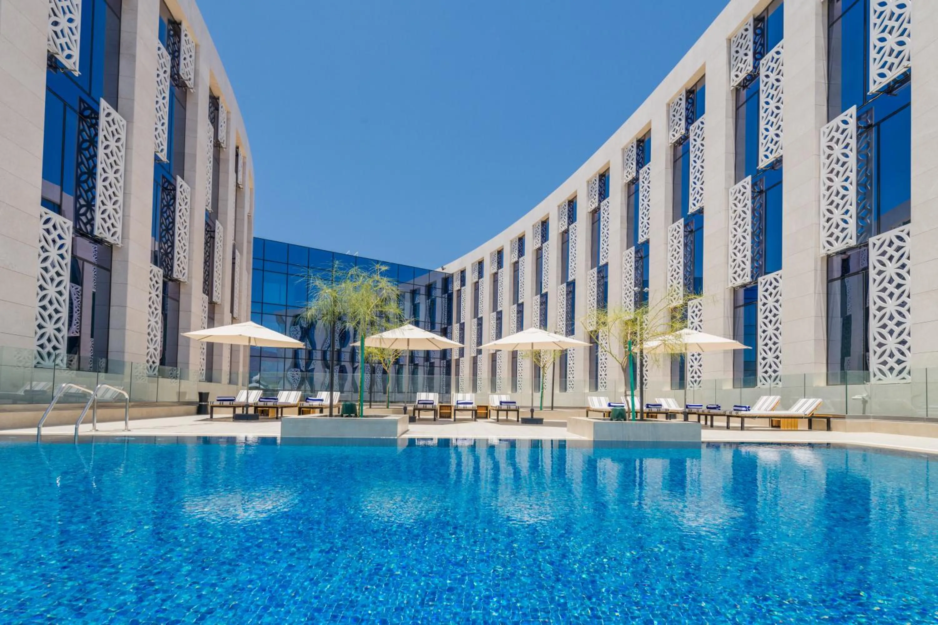 Day in IntercityHotel Muscat