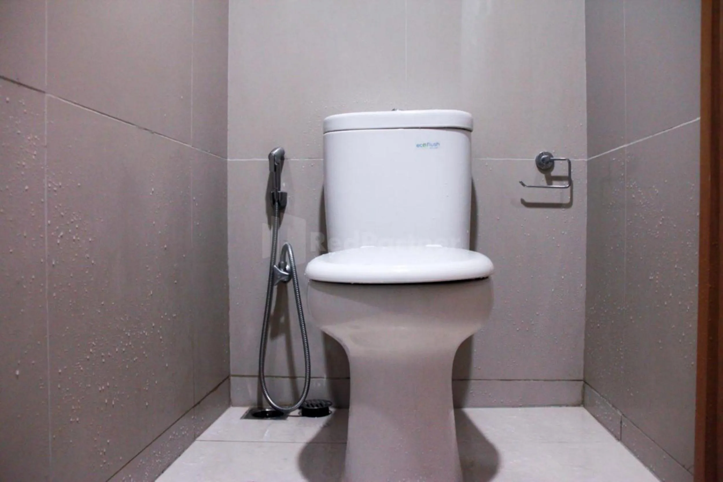 Bathroom in RedLiving Apartemen TreeParkCity - My Rooms Tower Alpine