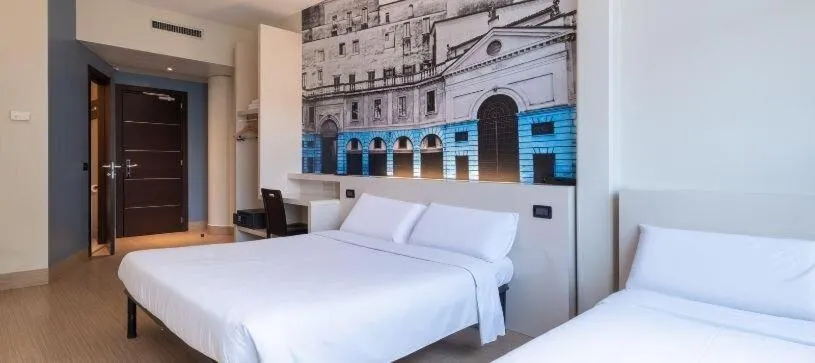 Photo of the whole room, Bed in B&B HOTEL Mantova