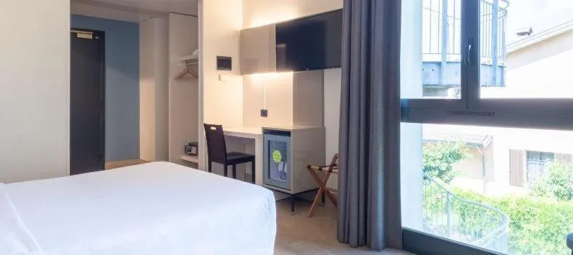 Photo of the whole room, Bed in B&B HOTEL Mantova