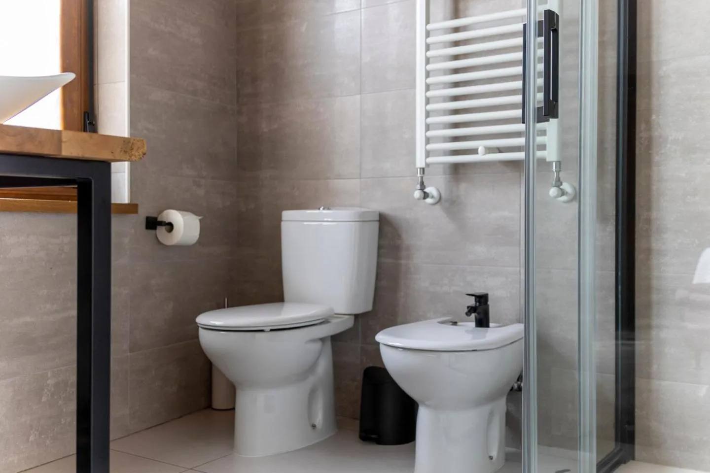 Bathroom in El Hotel & SPA de Verdiago