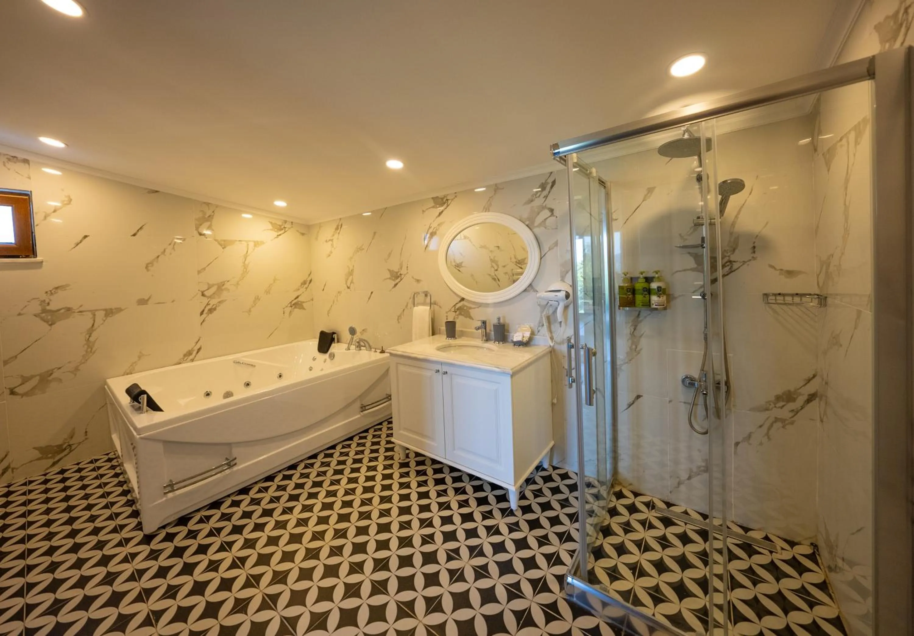 Alya Kartepe Villa Hotel