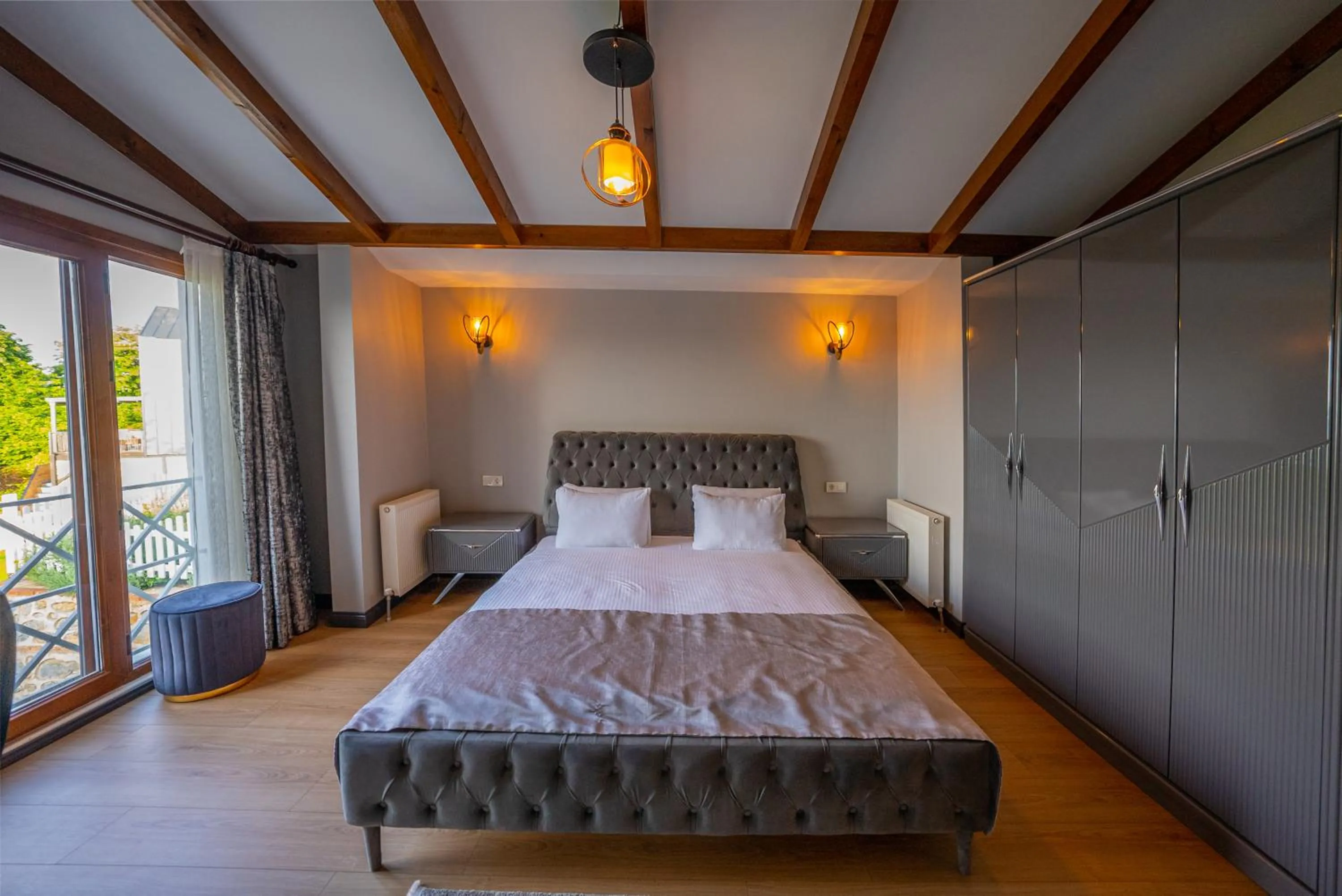 Bed in Alya Kartepe Villa Hotel