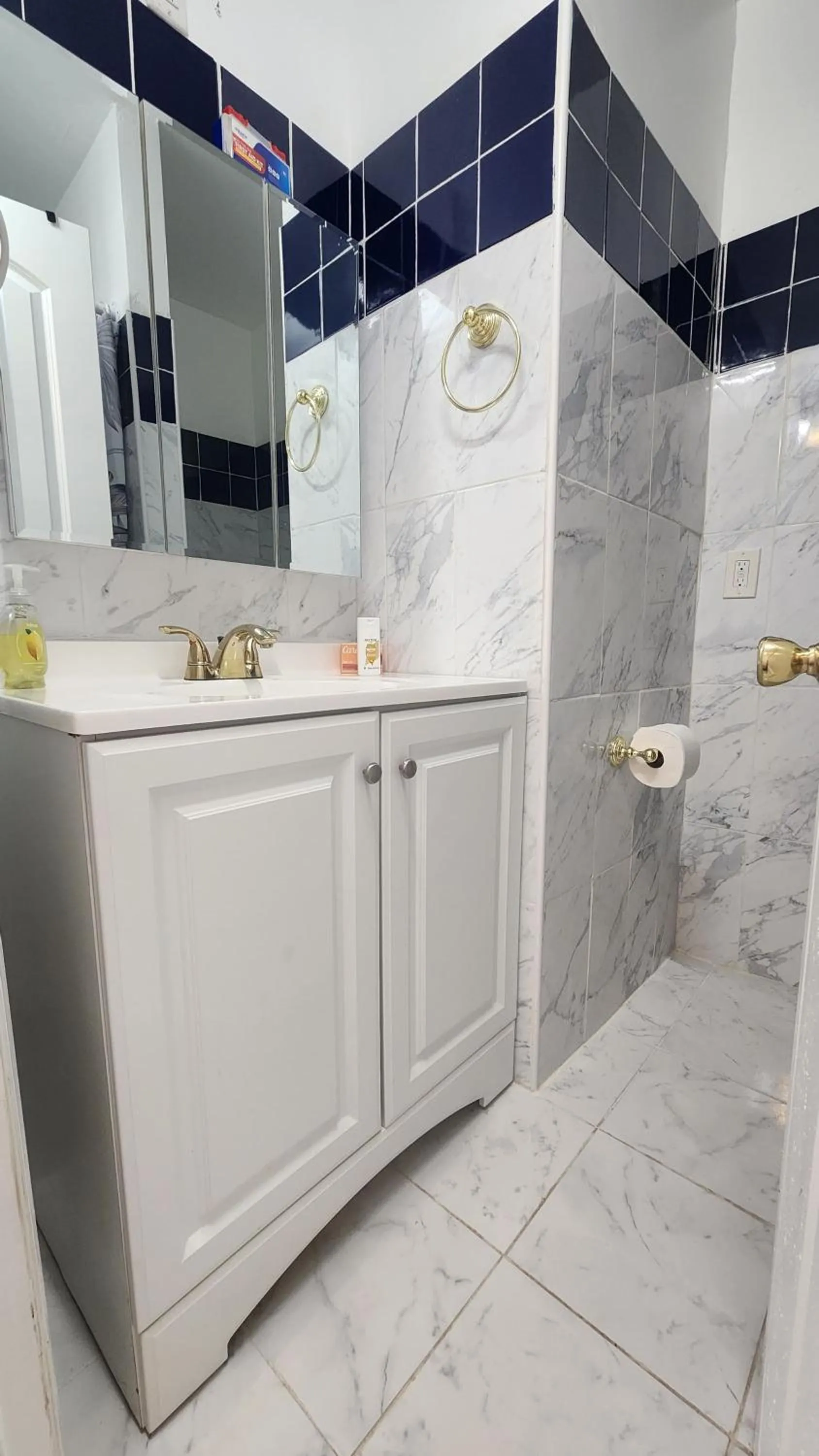 Bathroom in Small cozy apartment