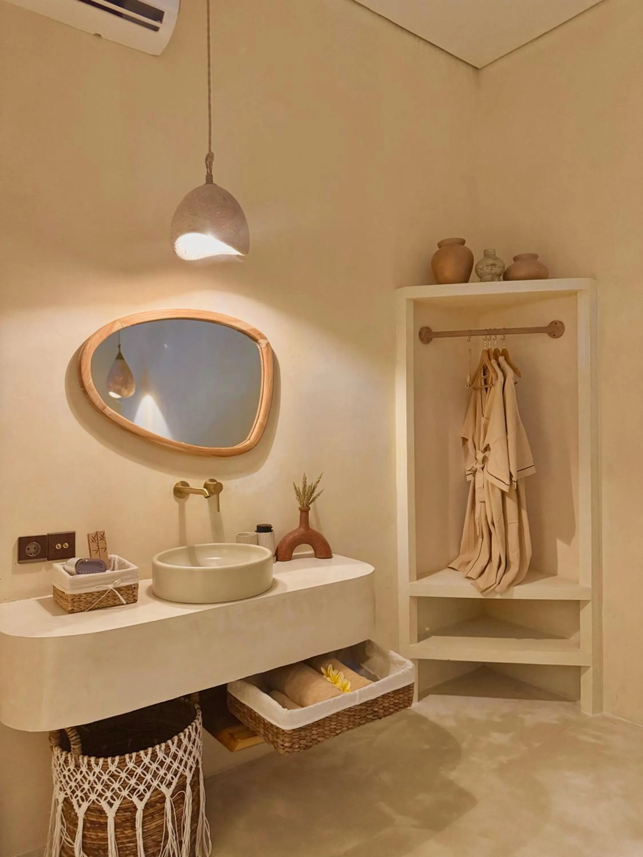 towels in La Royale Nusa Penida