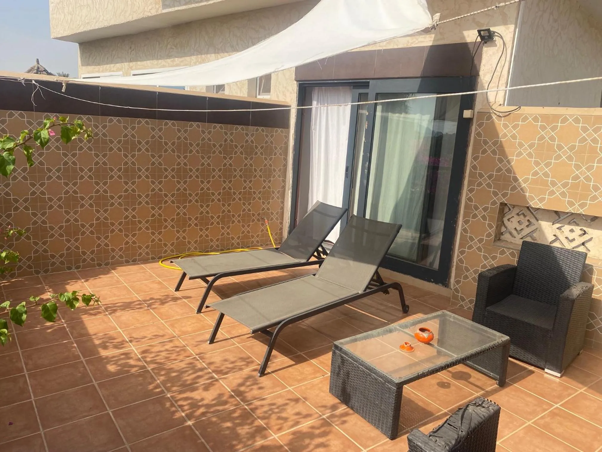 Patio in HOTEL Le Clos Des Papillons