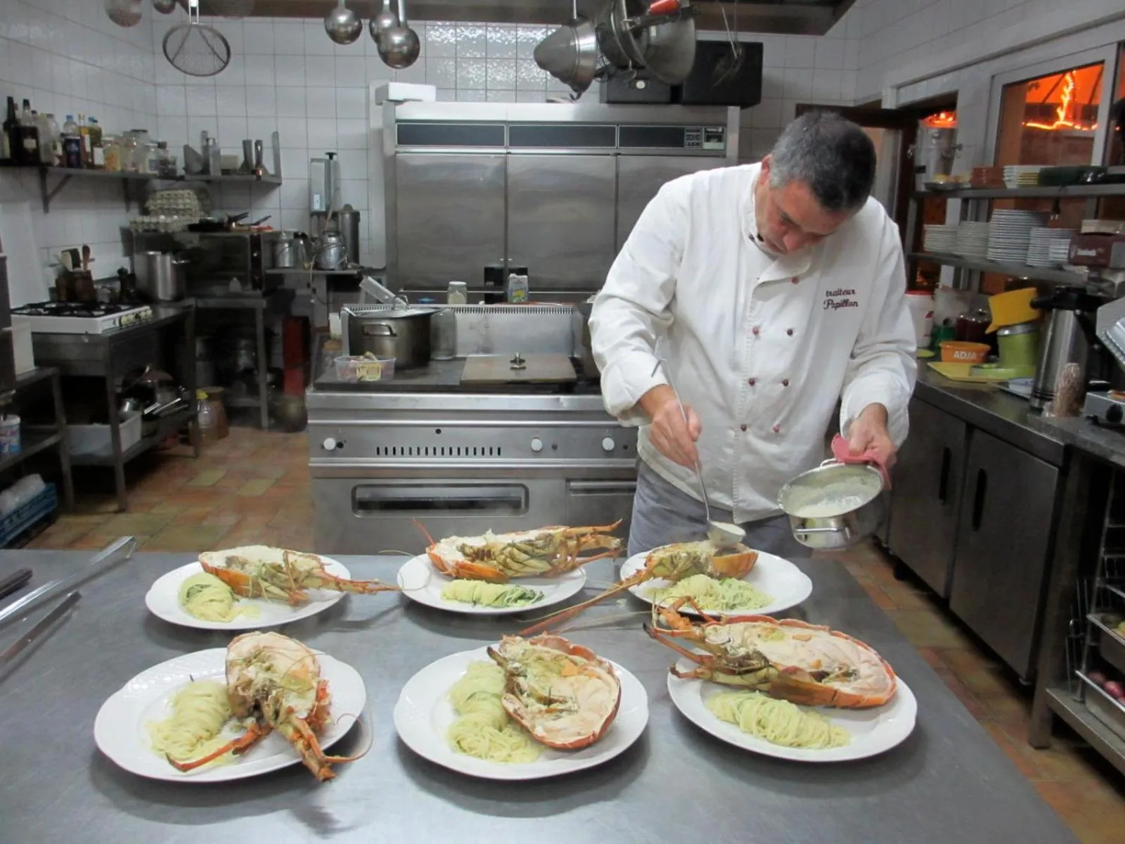 Restaurant/places to eat in HOTEL Le Clos Des Papillons