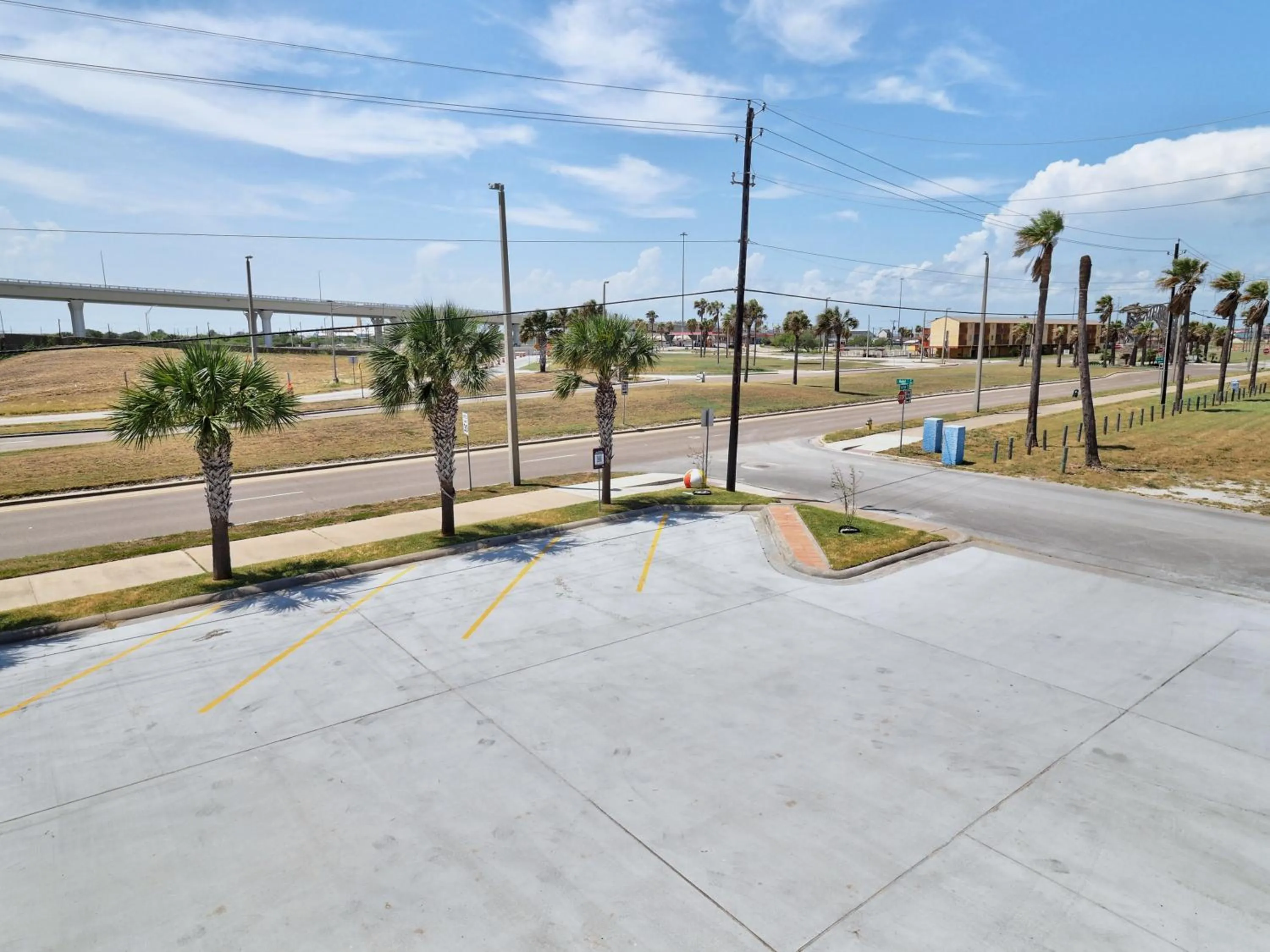 Day in Hotel DeVille