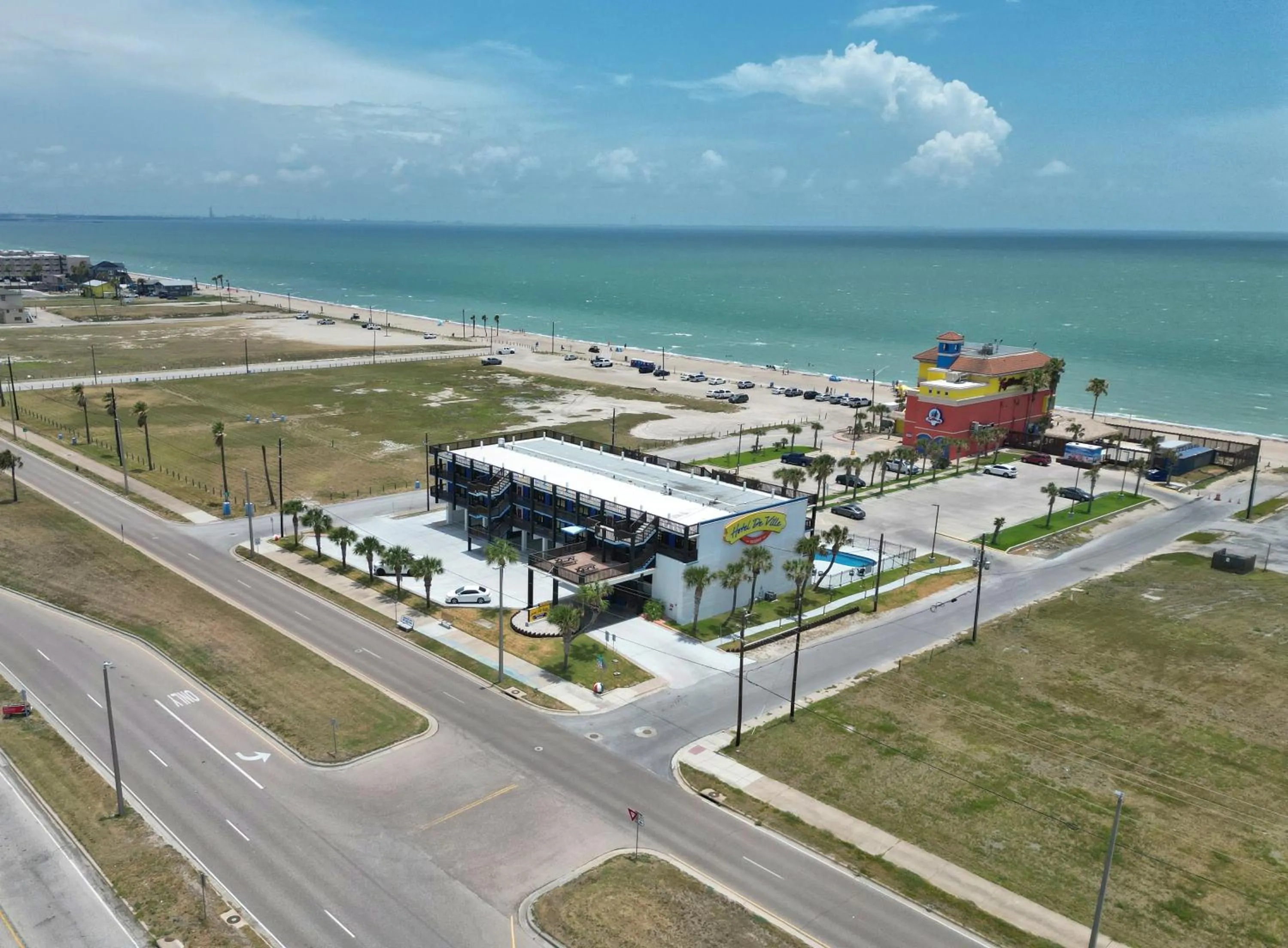 Property building in Hotel DeVille